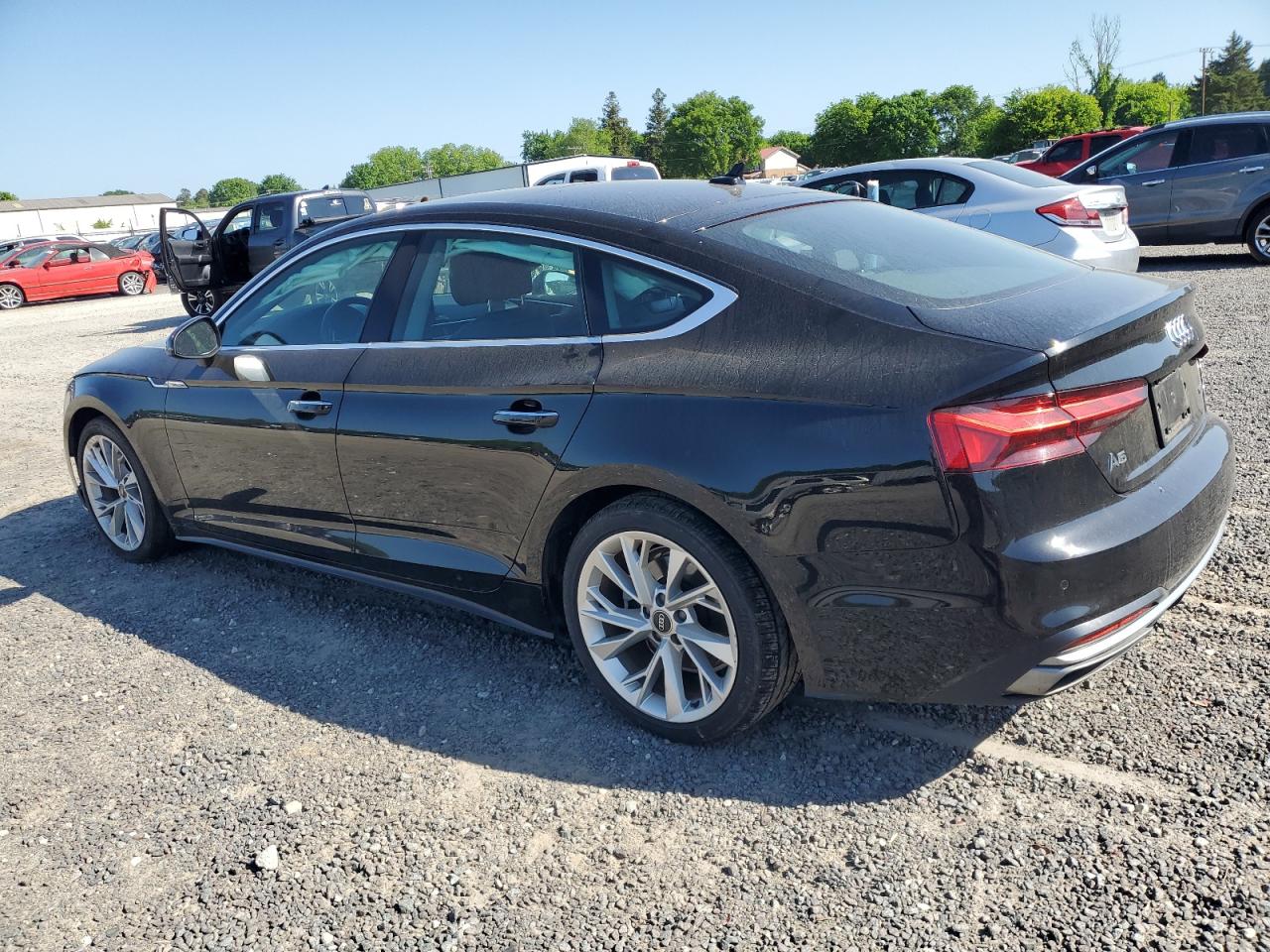 Photo 1 VIN: WAUABCF51NA032716 - AUDI A5 