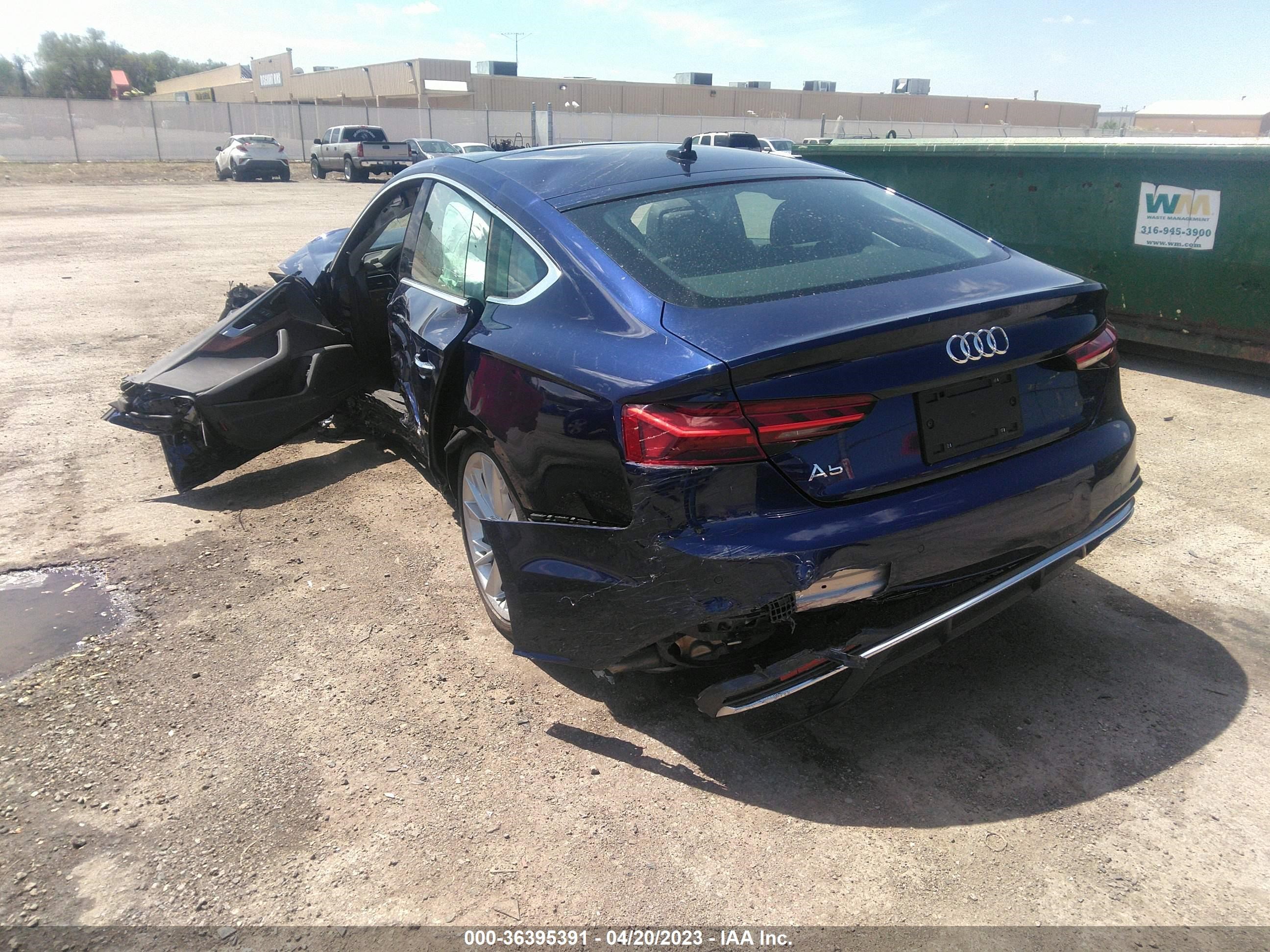 Photo 2 VIN: WAUABCF56NA028676 - AUDI A5 