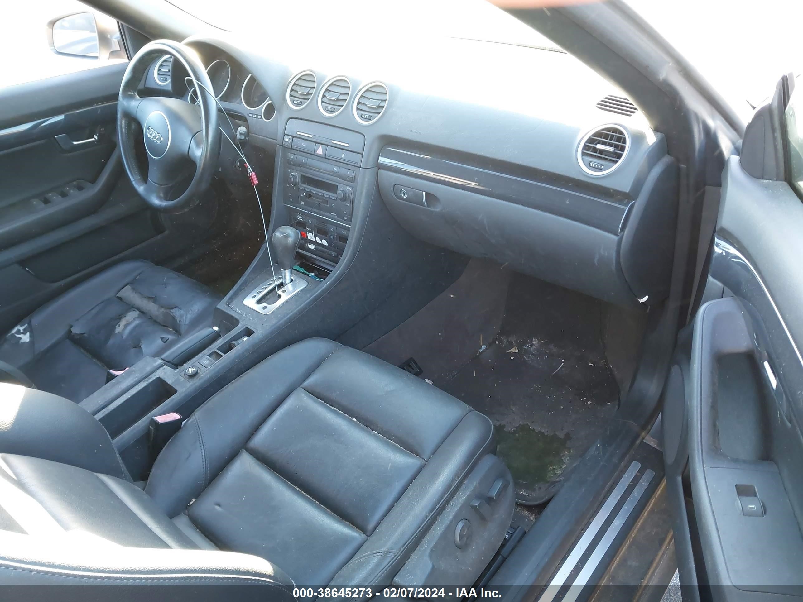 Photo 5 VIN: WAUAC48H04K011200 - AUDI A4 