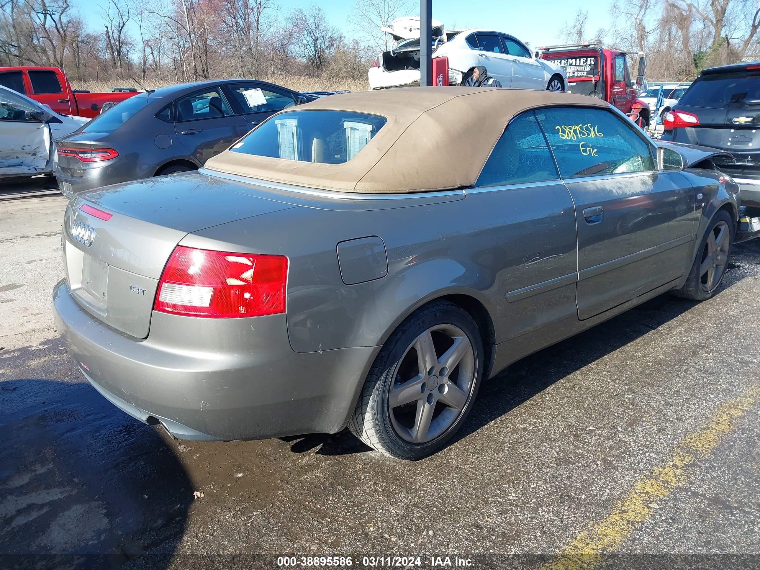 Photo 3 VIN: WAUAC48H33K030211 - AUDI A4 