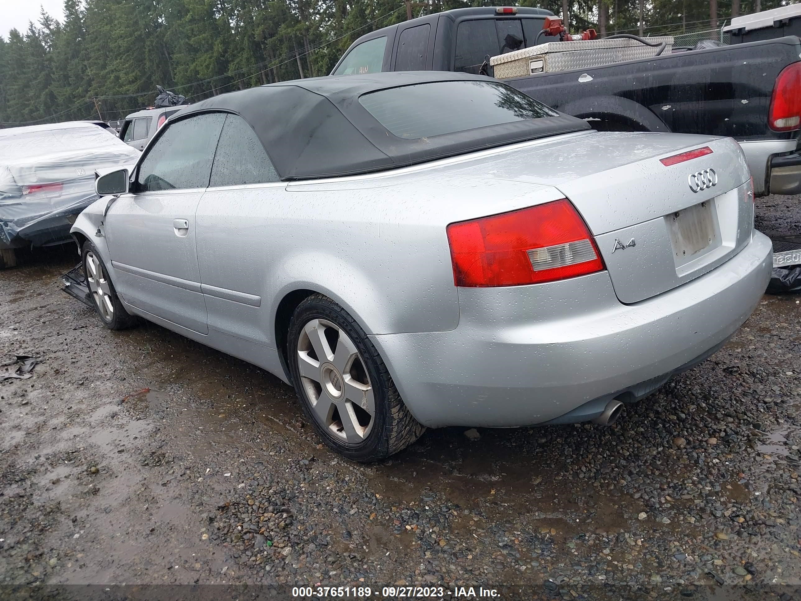 Photo 13 VIN: WAUAC48H36K006477 - AUDI A4 