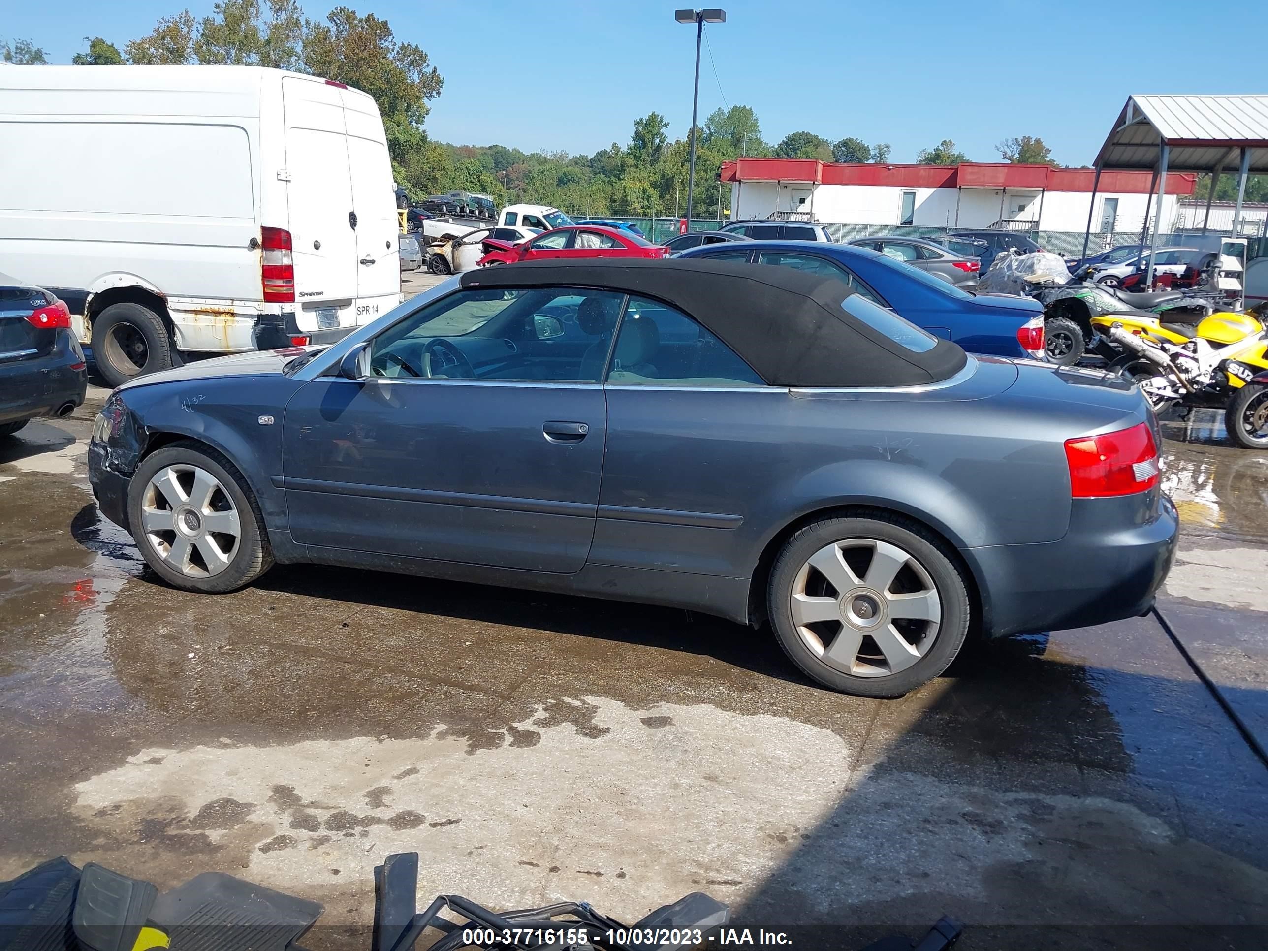 Photo 13 VIN: WAUAC48HX5K007818 - AUDI A4 