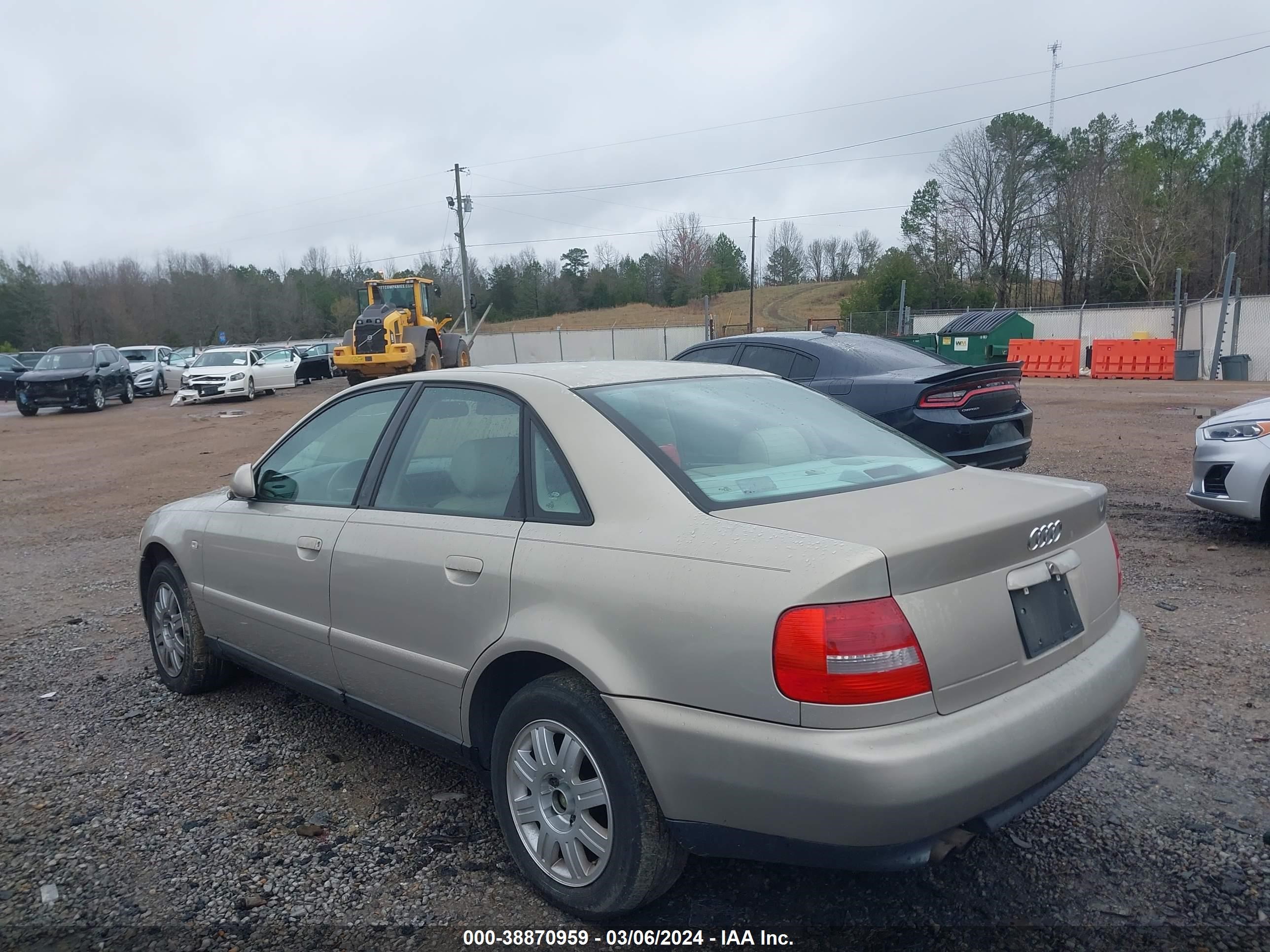 Photo 2 VIN: WAUAC68D01A134599 - AUDI A4 