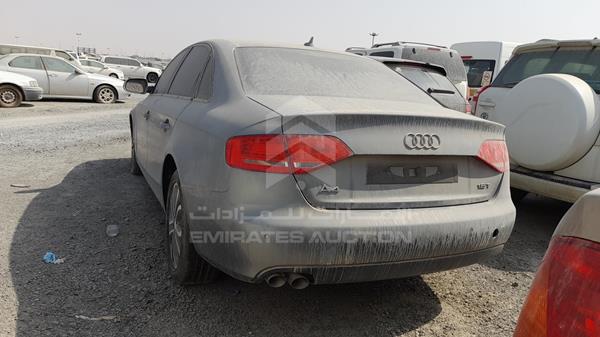 Photo 6 VIN: WAUACC8K7BA071886 - AUDI A4 