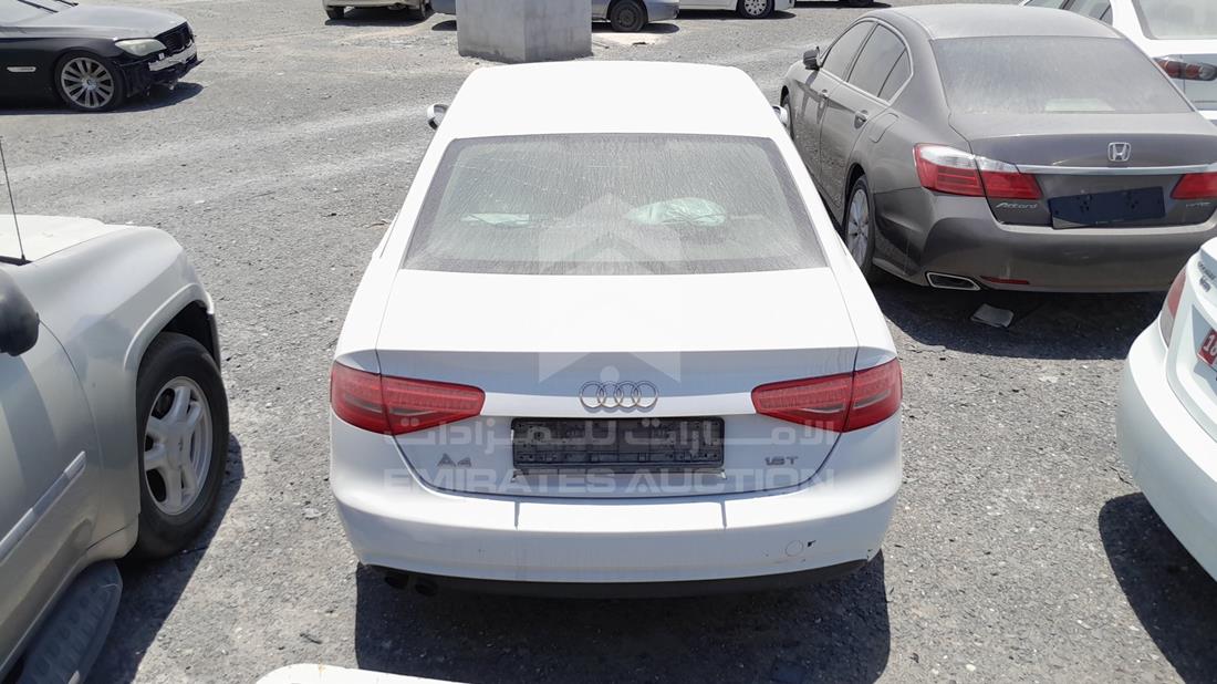 Photo 6 VIN: WAUACCFL3EA000426 - AUDI A4 