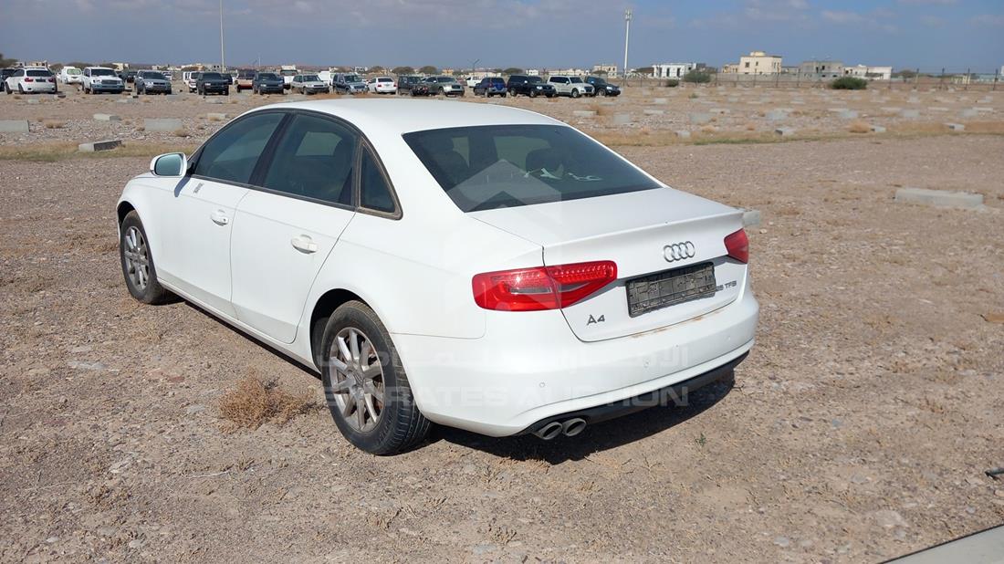 Photo 6 VIN: WAUACCFLXFN022823 - AUDI A4 