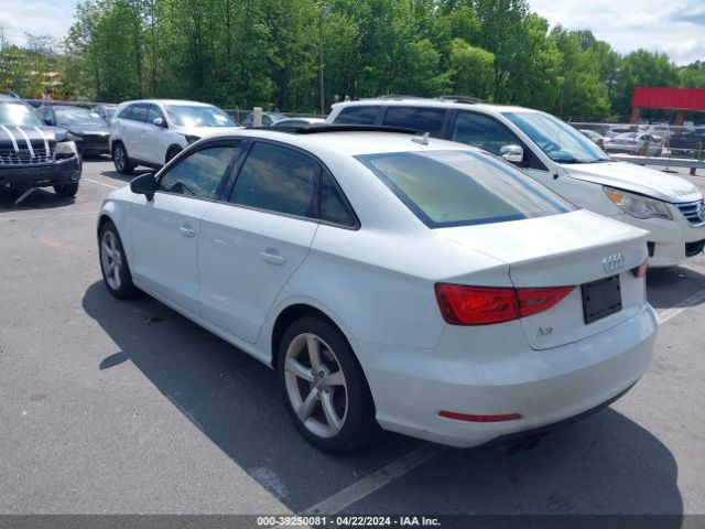 Photo 2 VIN: WAUACGFF2F1076559 - AUDI A3 