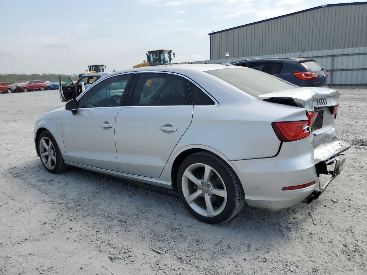 Photo 1 VIN: WAUACGFF3F1012952 - AUDI A3 