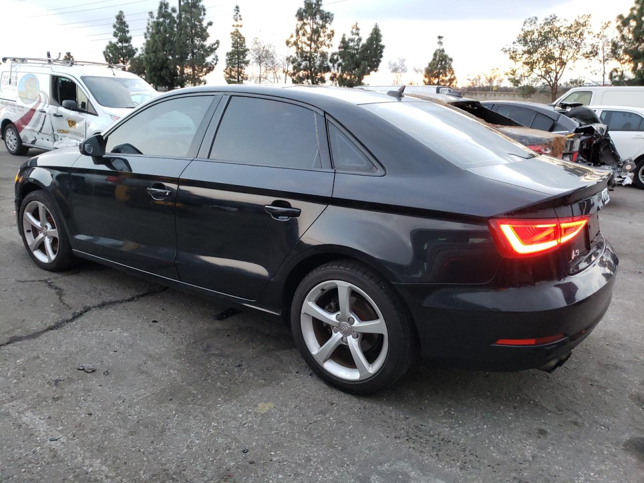 Photo 1 VIN: WAUACGFF4F1034796 - AUDI A3 