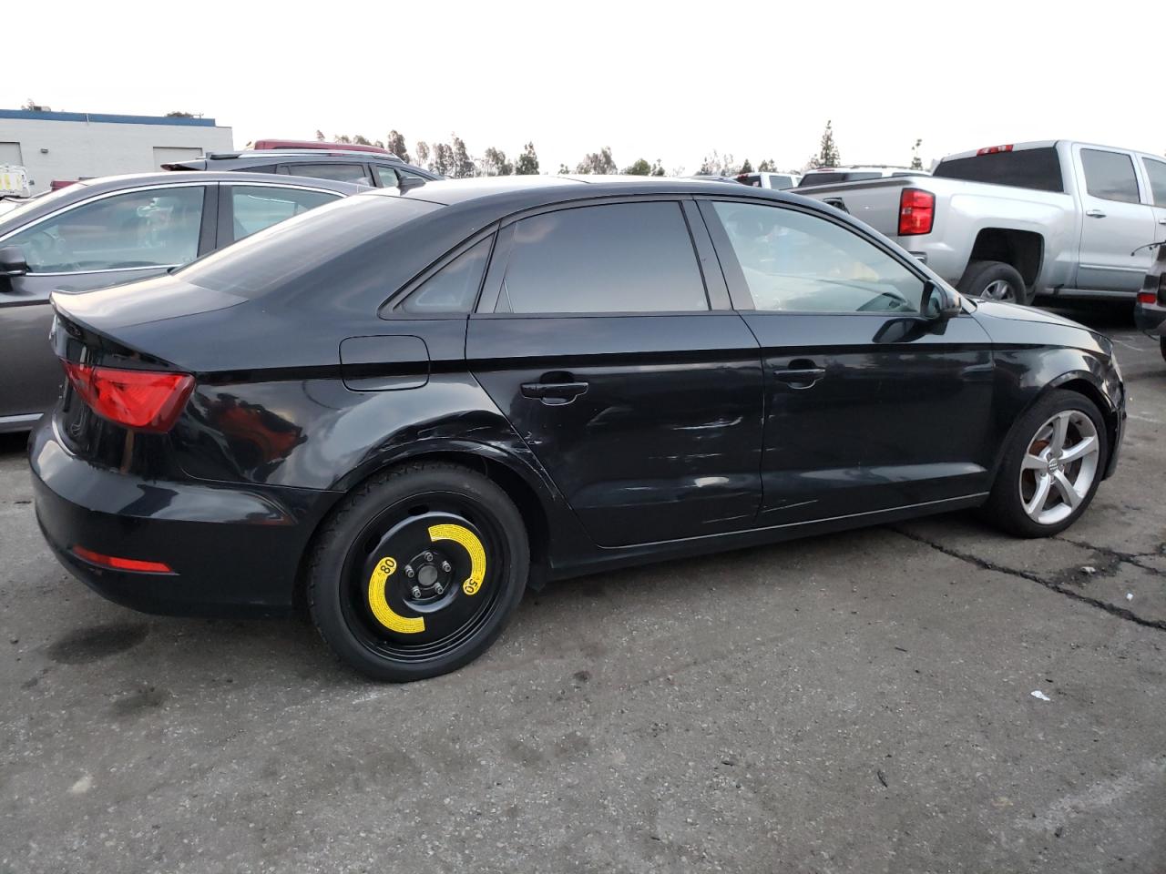 Photo 2 VIN: WAUACGFF4F1034796 - AUDI A3 