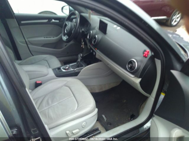 Photo 4 VIN: WAUACGFF4F1074943 - AUDI A3 