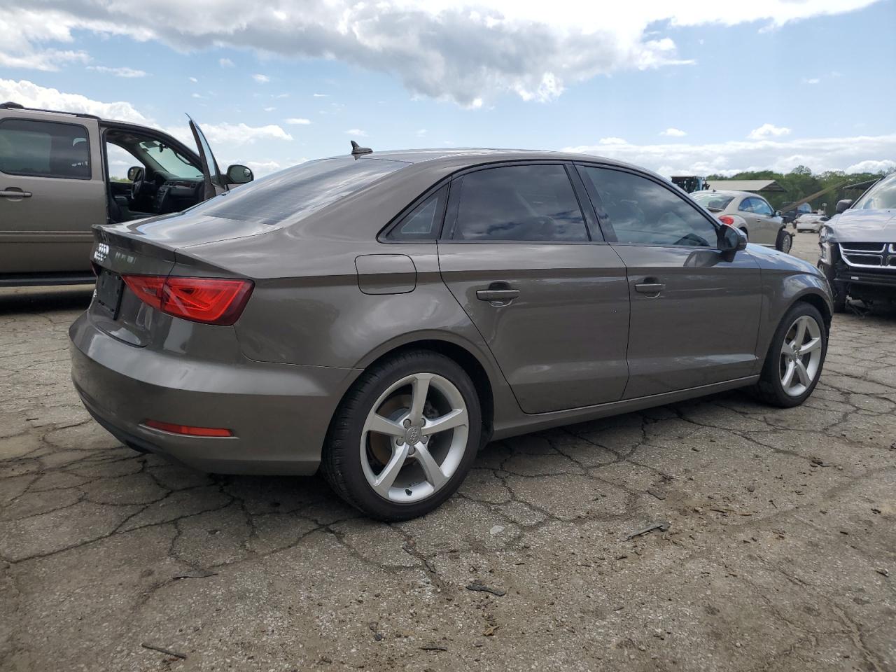 Photo 2 VIN: WAUACGFF6F1112270 - AUDI A3 