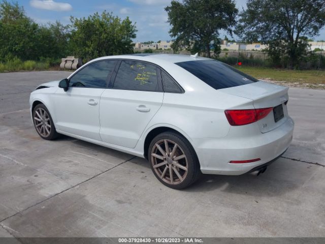 Photo 2 VIN: WAUACGFF7F1033030 - AUDI A3 