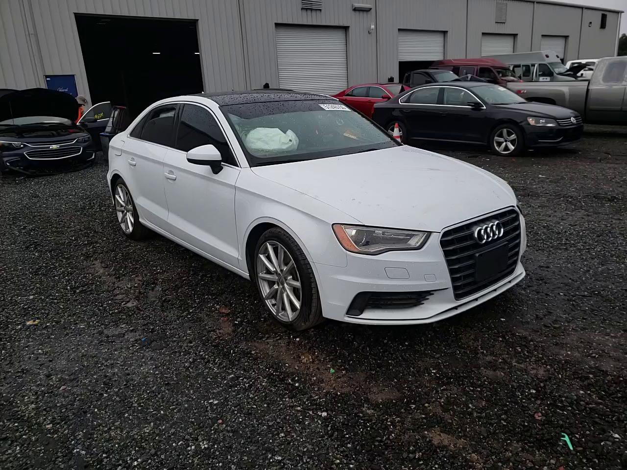 Photo 10 VIN: WAUACGFF9F1054459 - AUDI A3 PREMIUM 