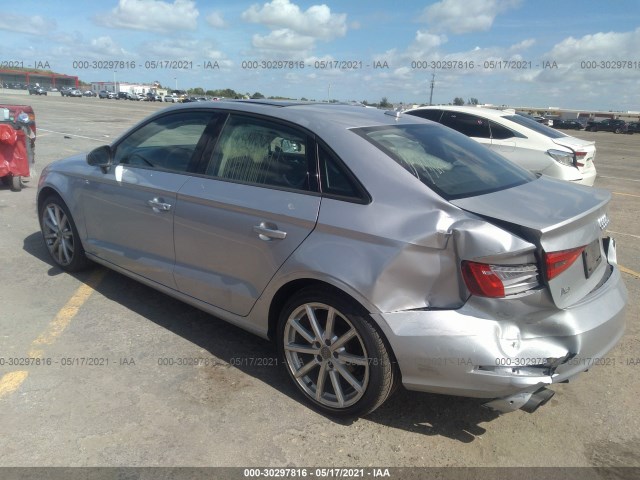 Photo 2 VIN: WAUACGFFXF1081654 - AUDI A3 