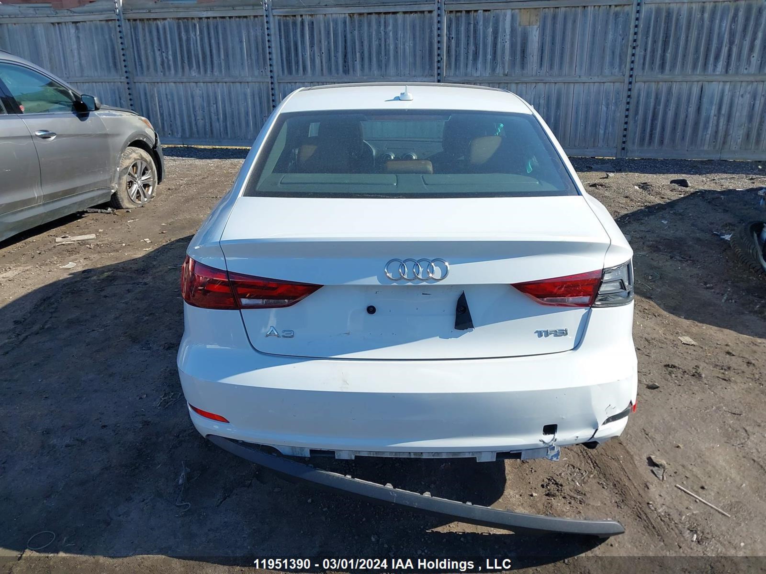 Photo 15 VIN: WAUACRFF1F1013187 - AUDI A3 