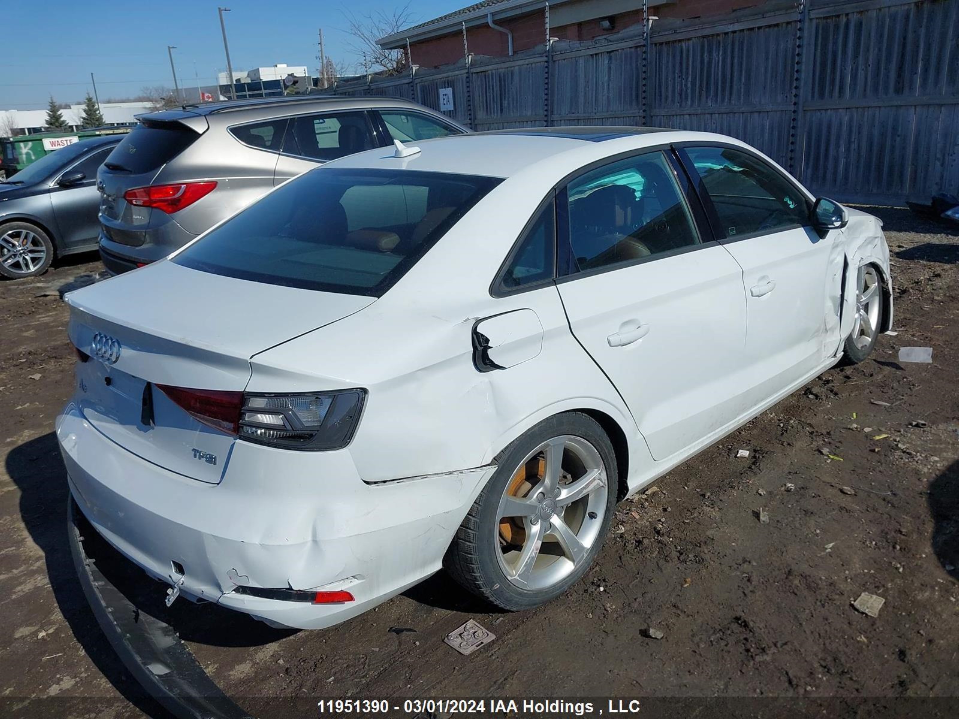 Photo 3 VIN: WAUACRFF1F1013187 - AUDI A3 