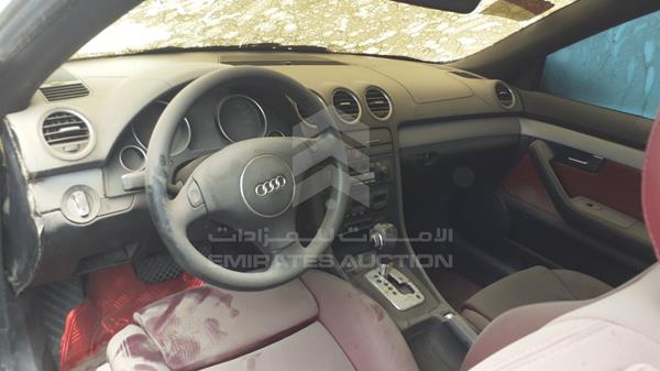 Photo 9 VIN: WAUAE48H43K011421 - AUDI A4 