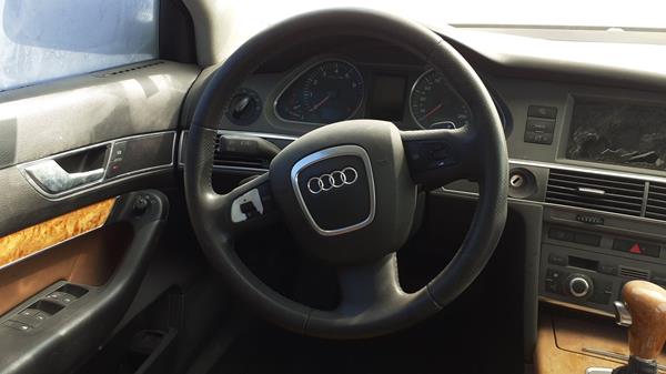 Photo 11 VIN: WAUAE74F36N009670 - AUDI A6 