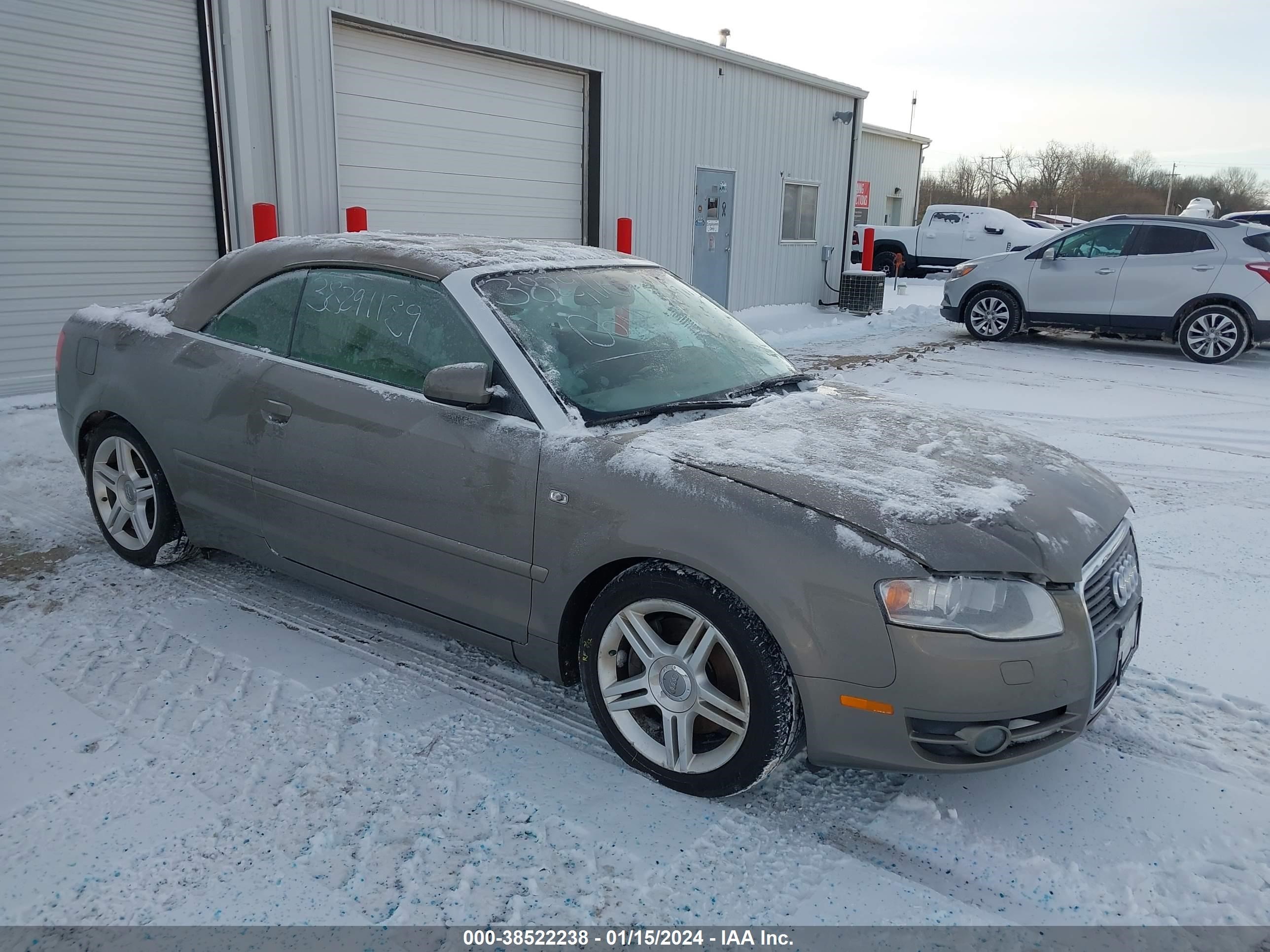 Photo 1 VIN: WAUAF48H18K011526 - AUDI A4 