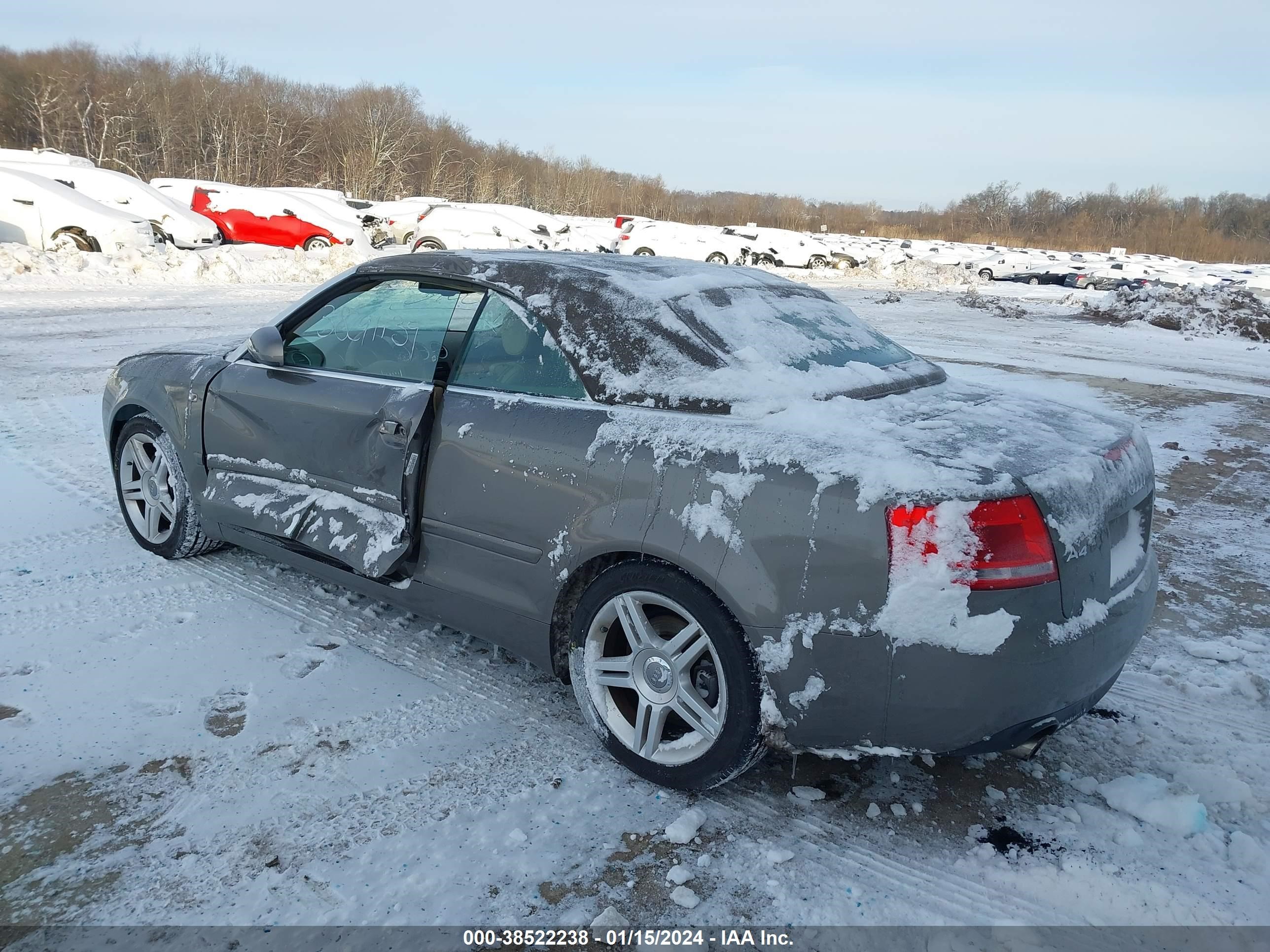 Photo 3 VIN: WAUAF48H18K011526 - AUDI A4 