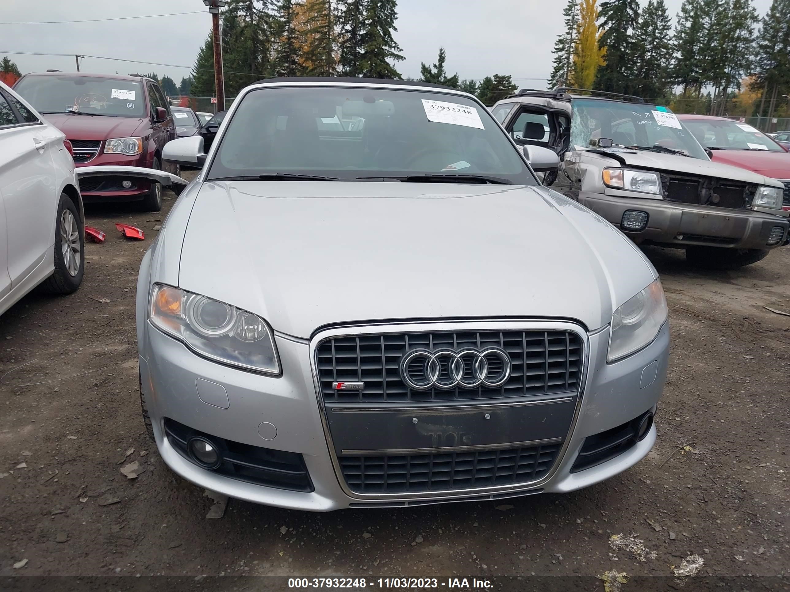 Photo 12 VIN: WAUAF48H39K008628 - AUDI A4 