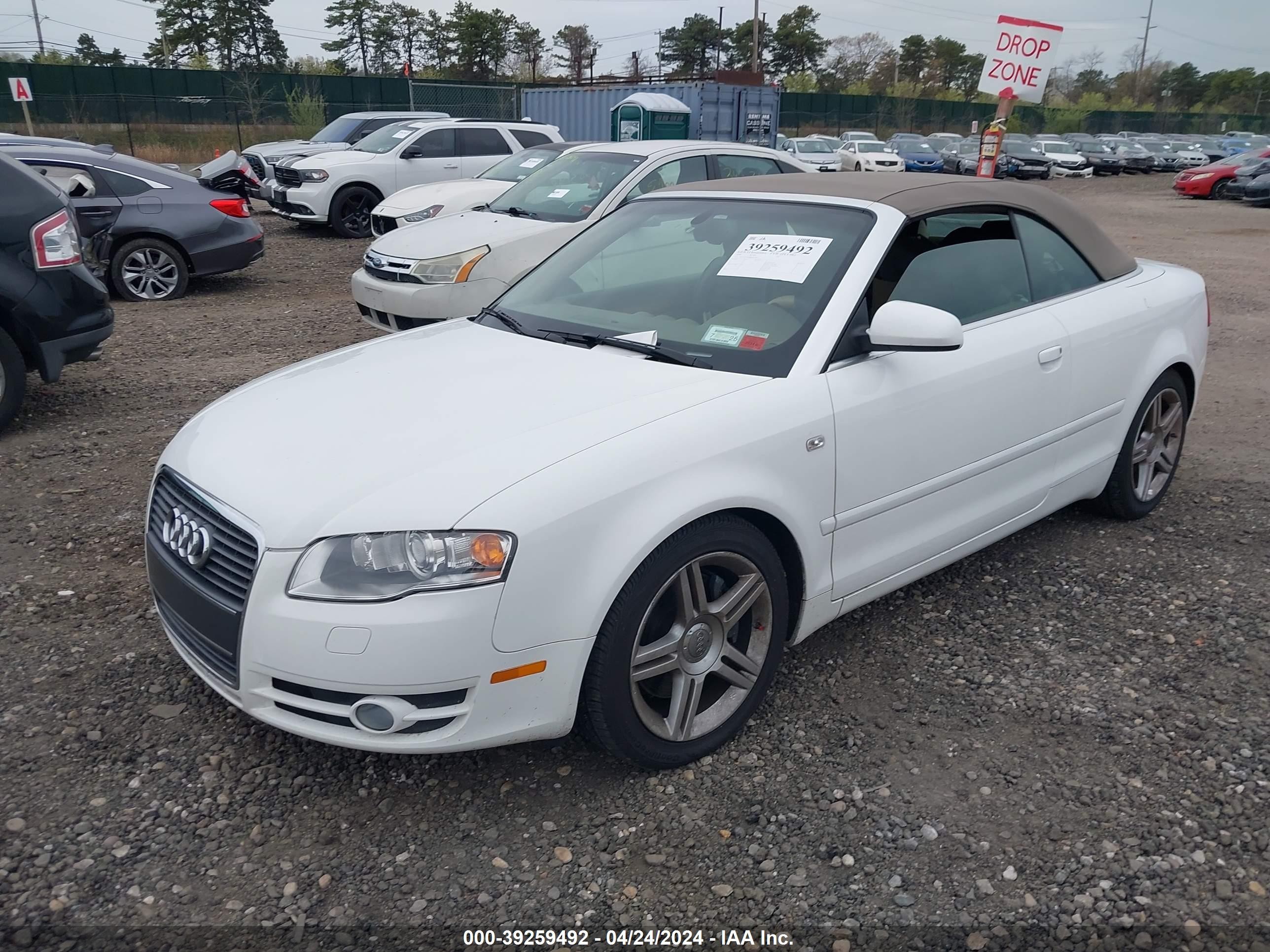 Photo 1 VIN: WAUAF48H48K004389 - AUDI A4 