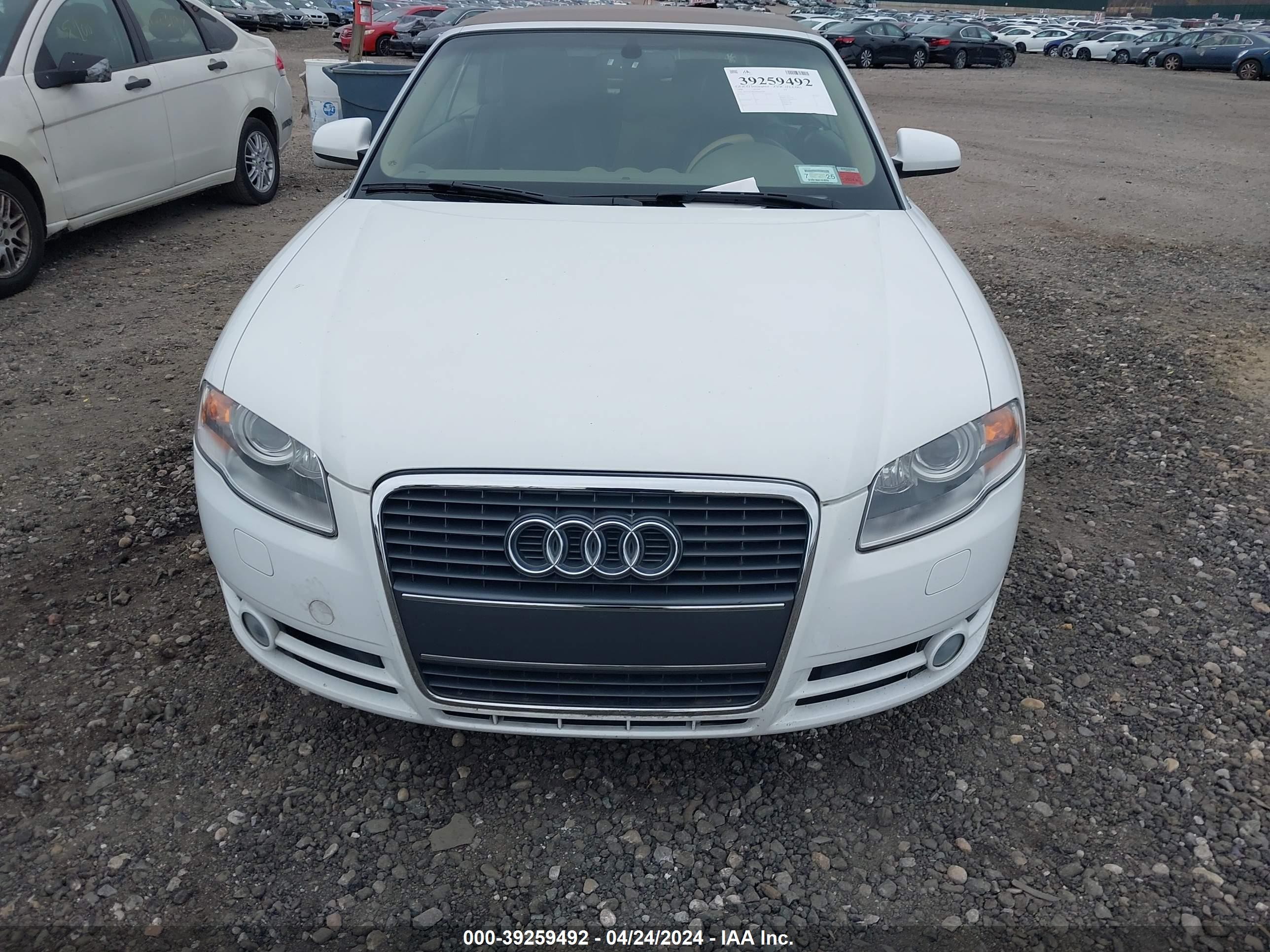 Photo 5 VIN: WAUAF48H48K004389 - AUDI A4 