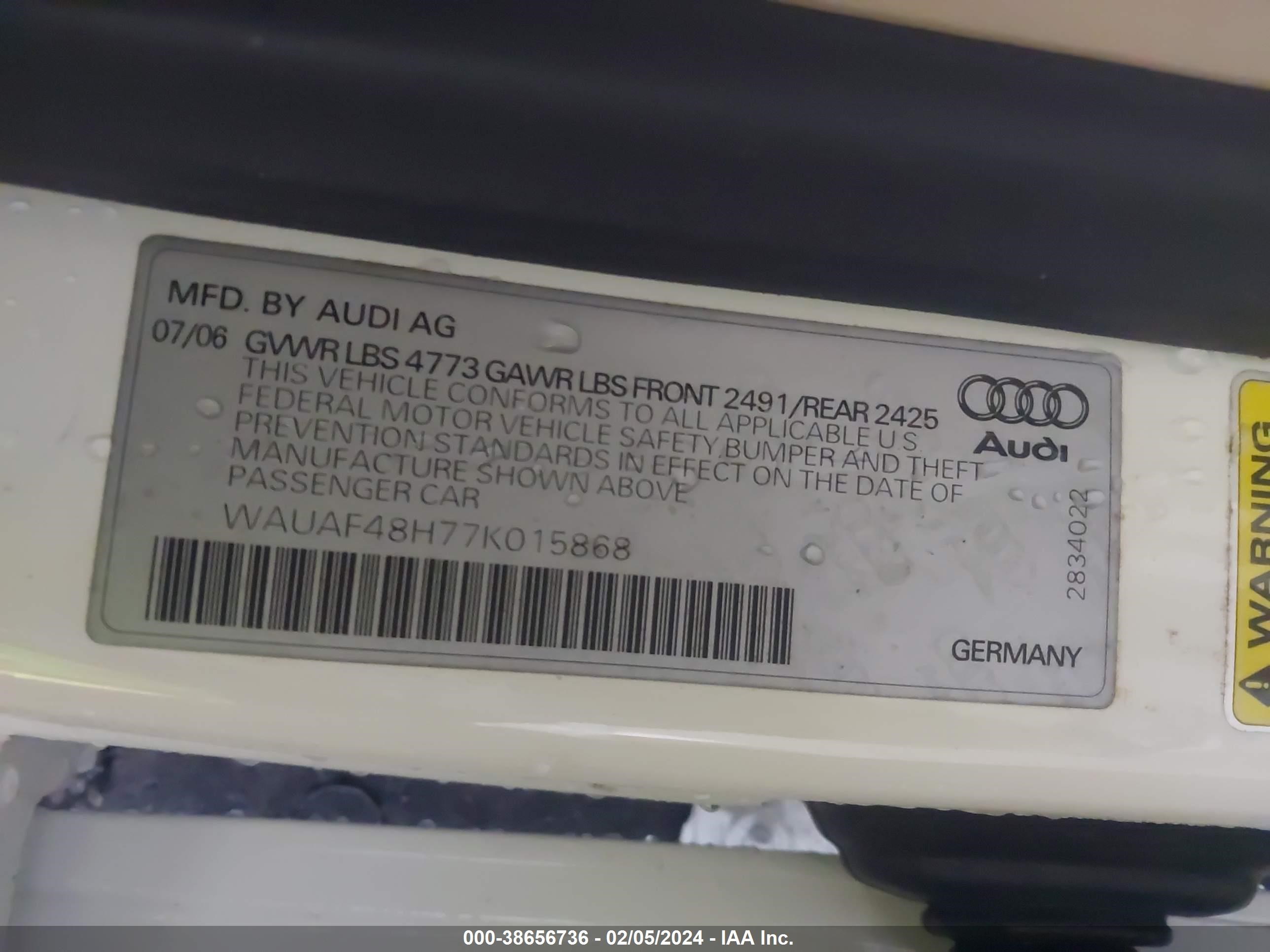 Photo 8 VIN: WAUAF48H77K015868 - AUDI A4 