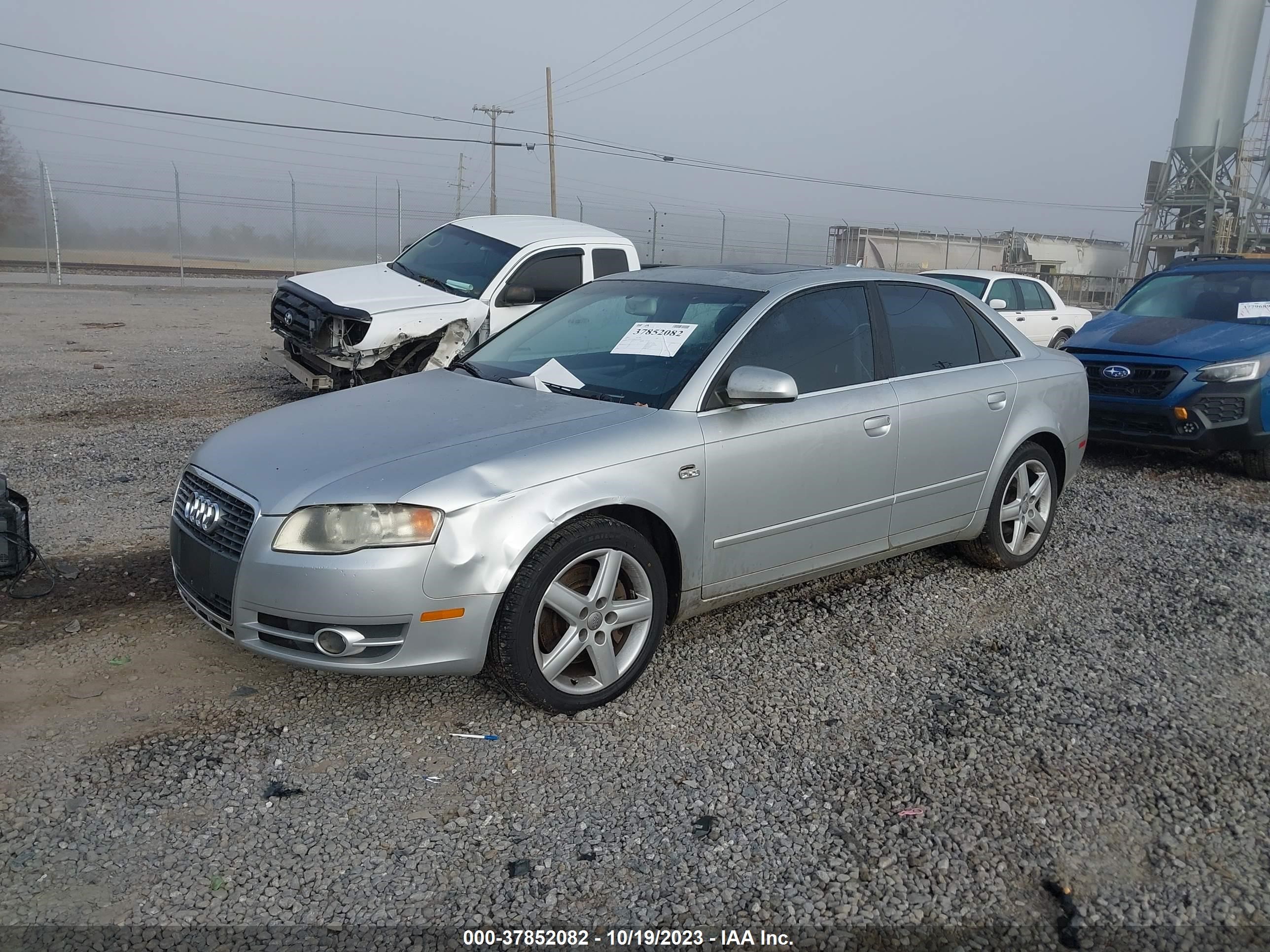 Photo 1 VIN: WAUAF68E85A510732 - AUDI A4 