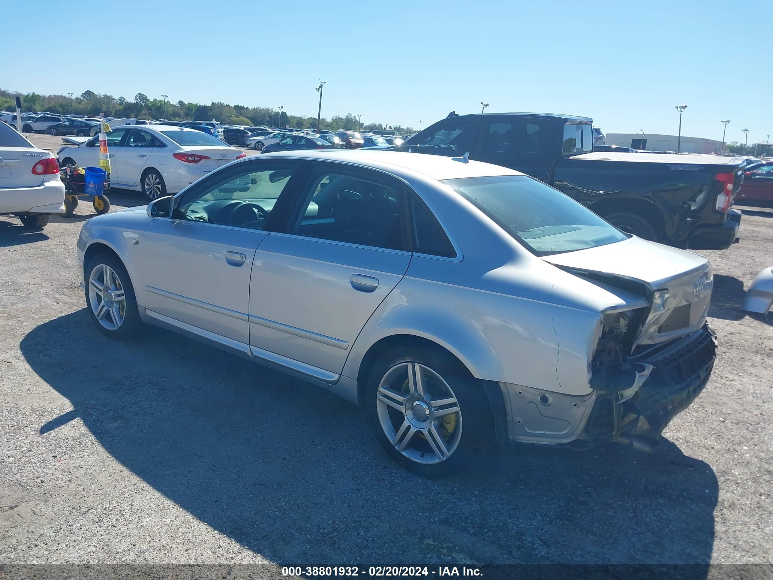 Photo 2 VIN: WAUAF78E08A104311 - AUDI A4 