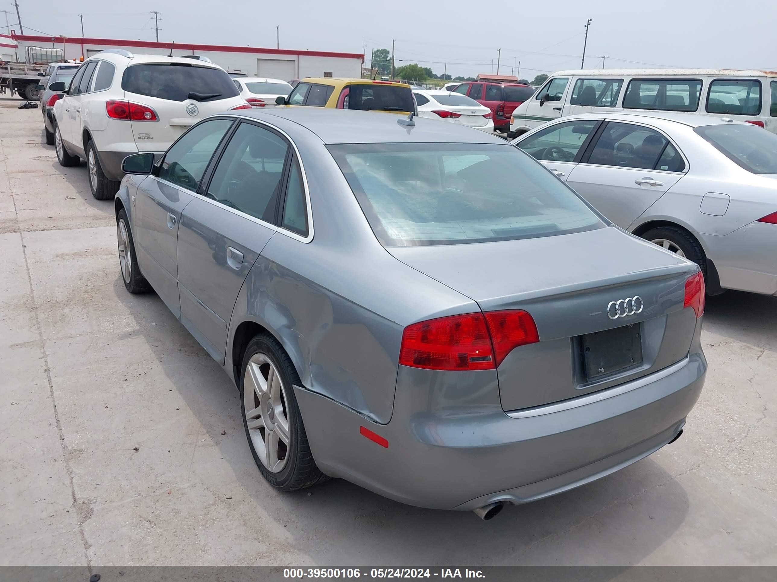 Photo 2 VIN: WAUAF78E28A060439 - AUDI A4 