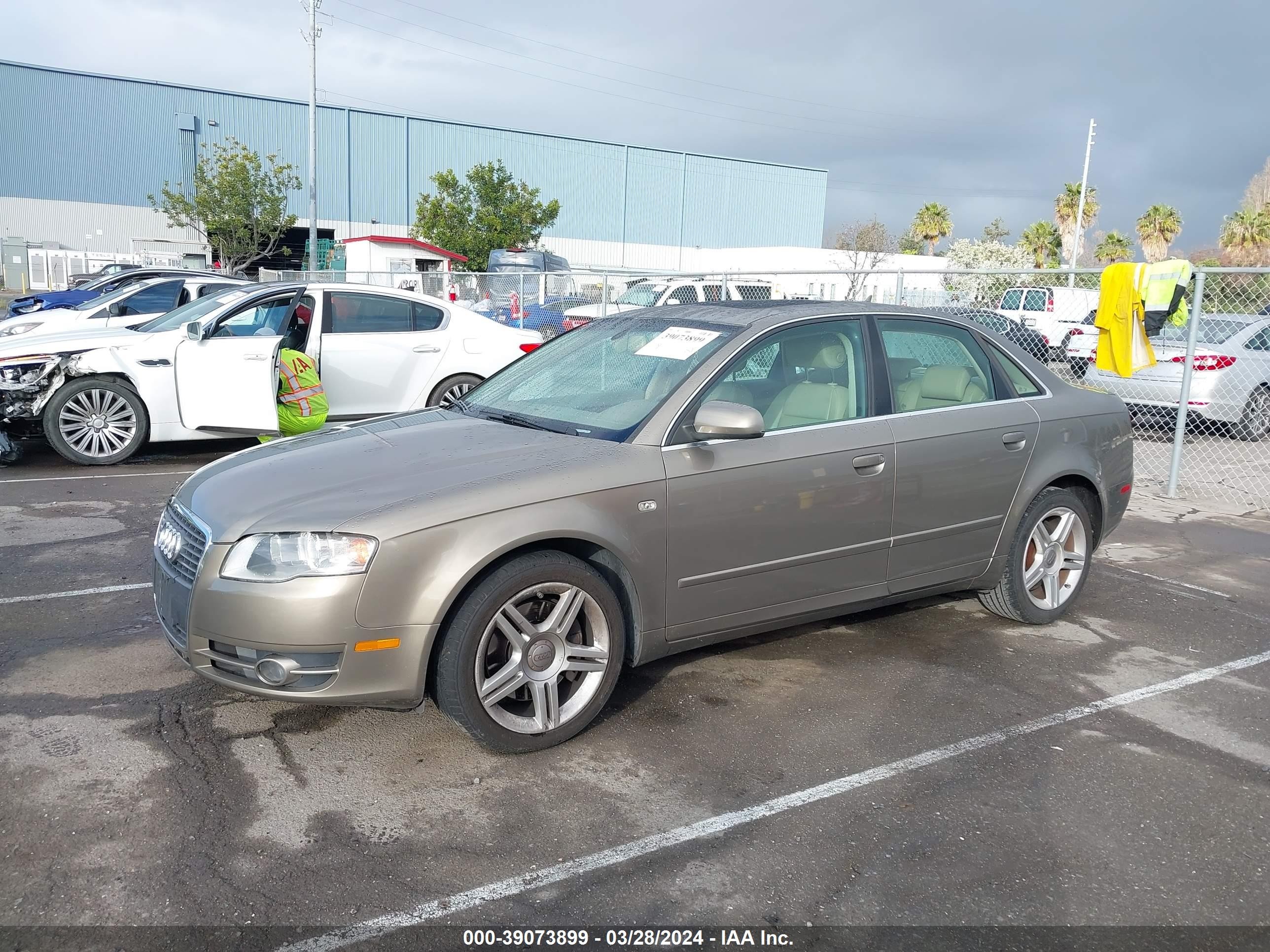 Photo 1 VIN: WAUAF78E47A123765 - AUDI A4 