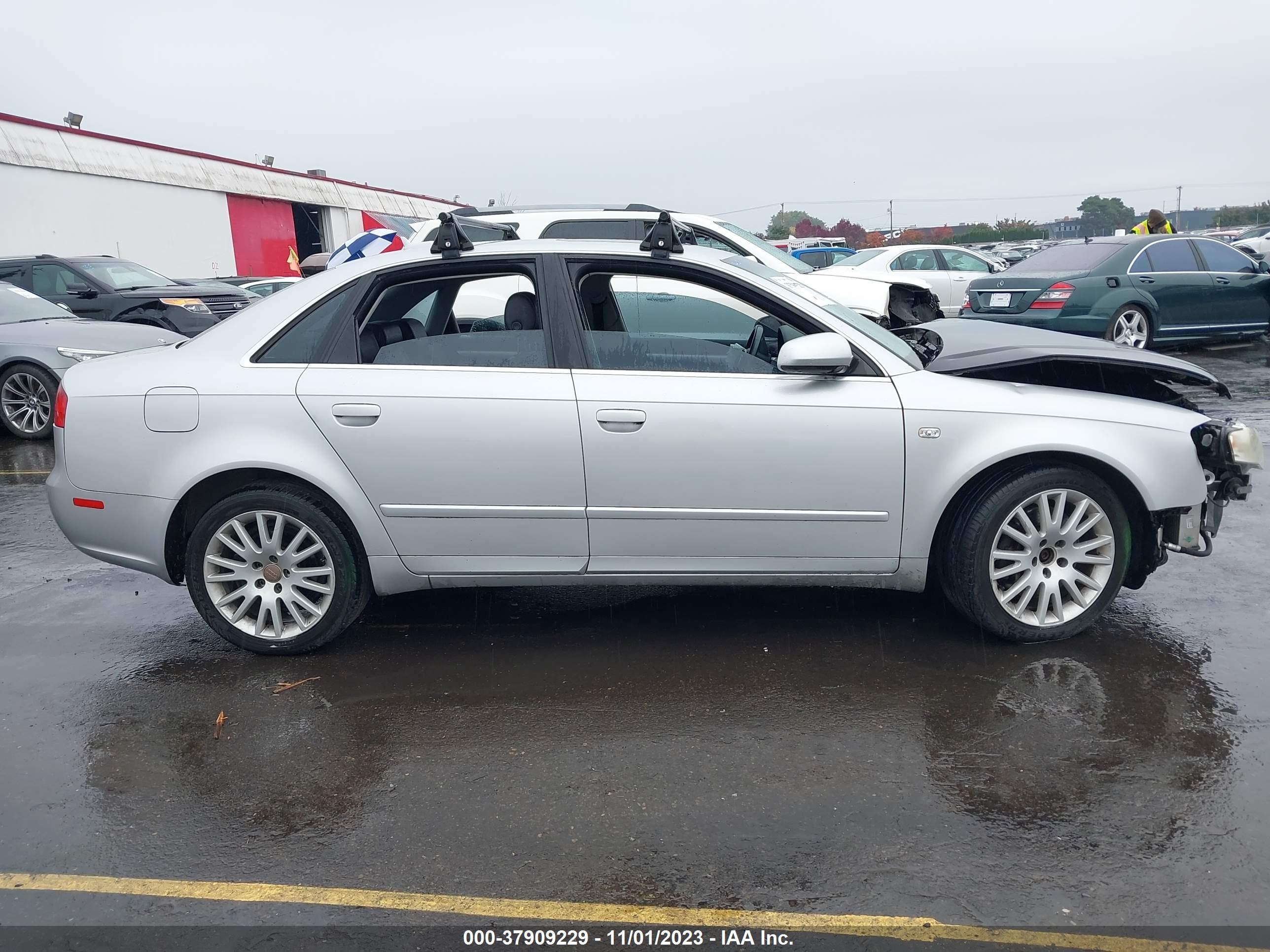 Photo 11 VIN: WAUAF78E66A267638 - AUDI A4 