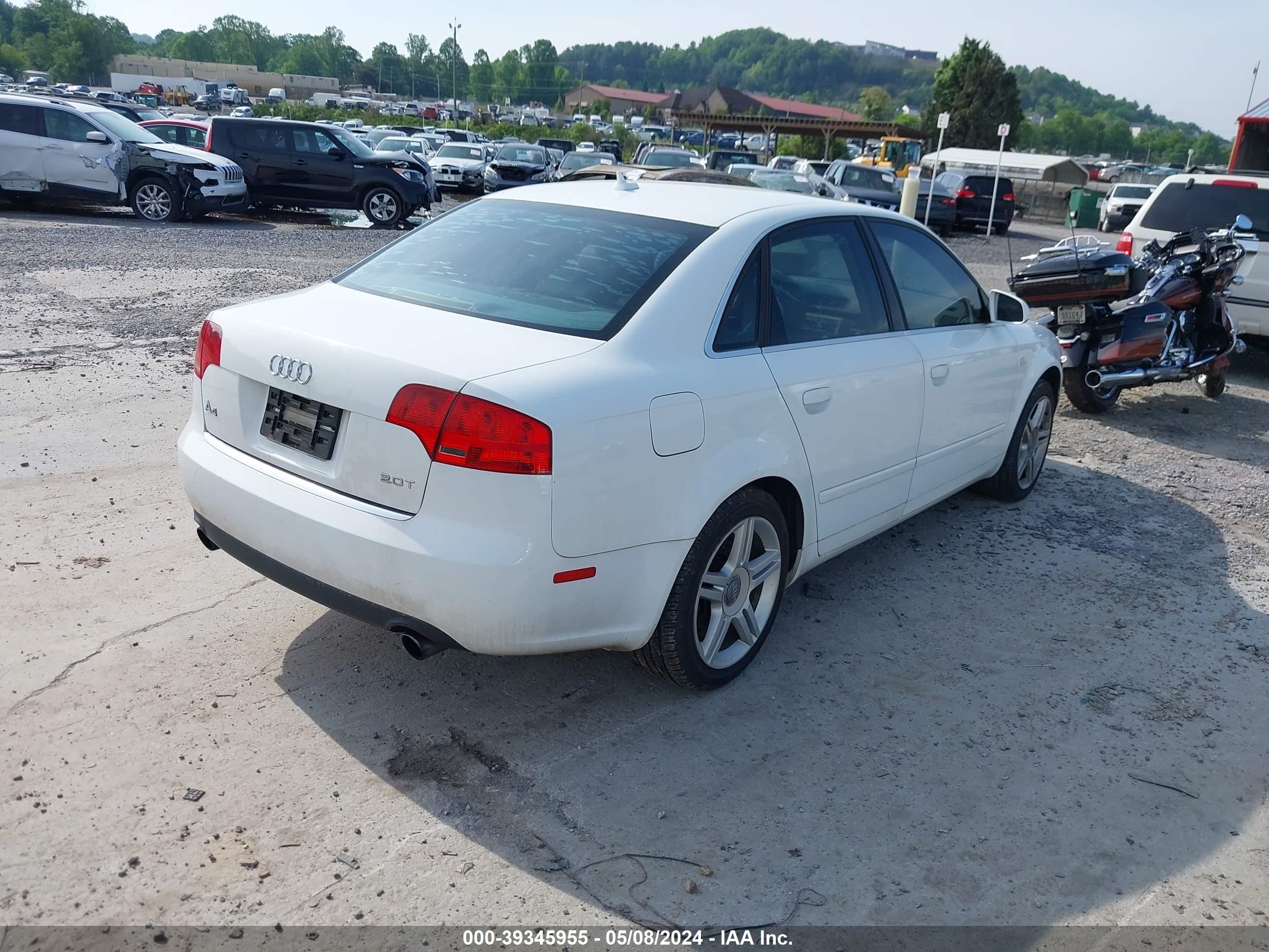 Photo 3 VIN: WAUAF78EX7A203605 - AUDI A4 