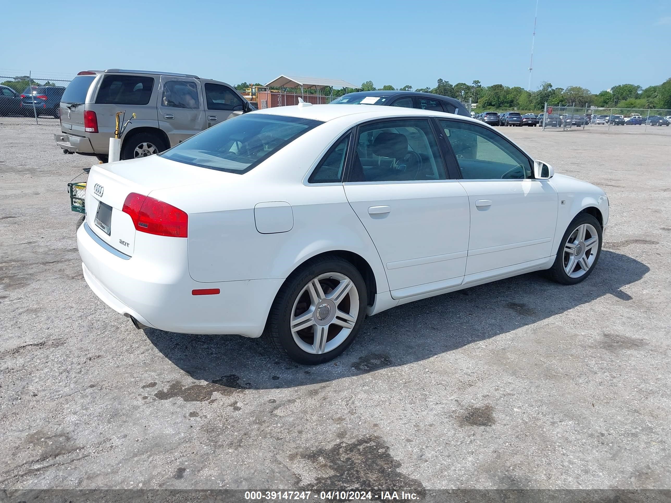 Photo 3 VIN: WAUAF78EX8A023588 - AUDI A4 