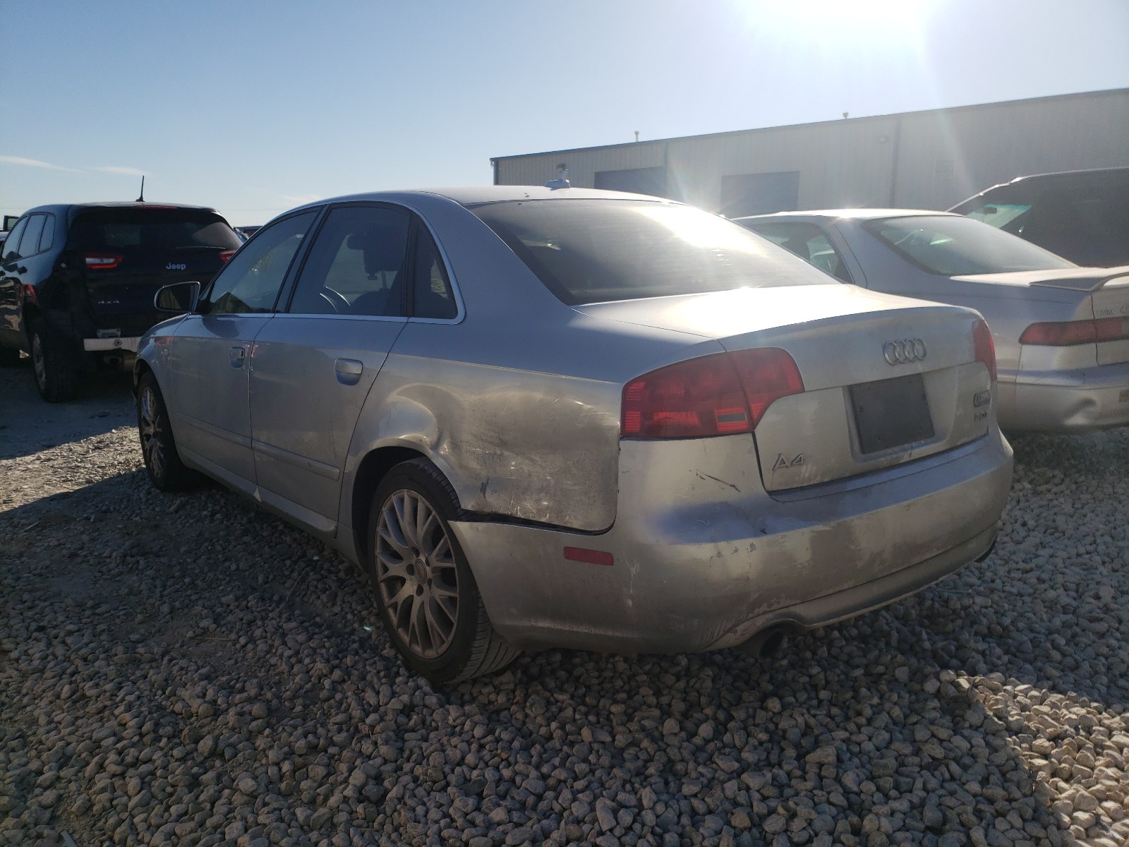 Photo 2 VIN: WAUAF78EX8A168680 - AUDI A4 2.0T 