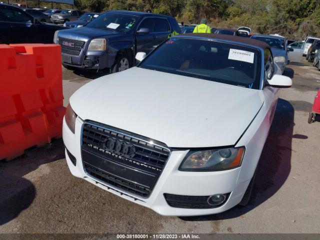 Photo 1 VIN: WAUAFAFH7CN000331 - AUDI A5 PREMIUM 