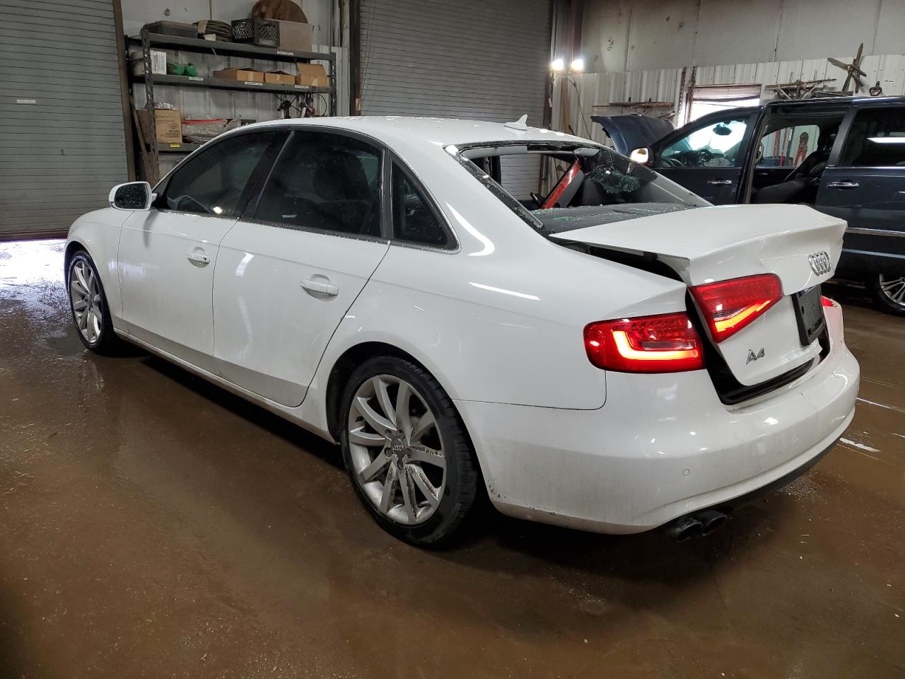 Photo 1 VIN: WAUAFAFL0FA075906 - AUDI A4 