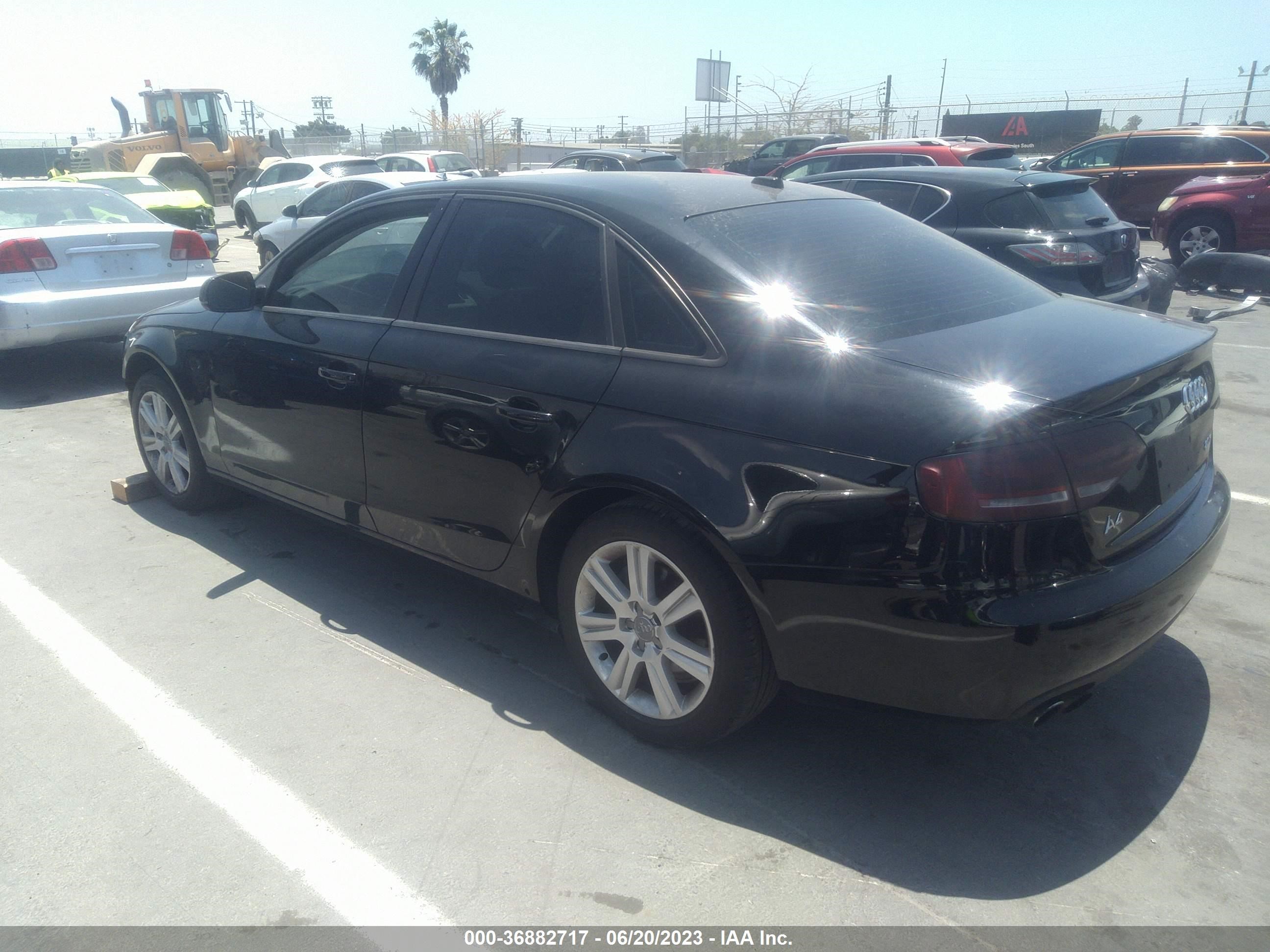 Photo 2 VIN: WAUAFAFL1BN049981 - AUDI A4 