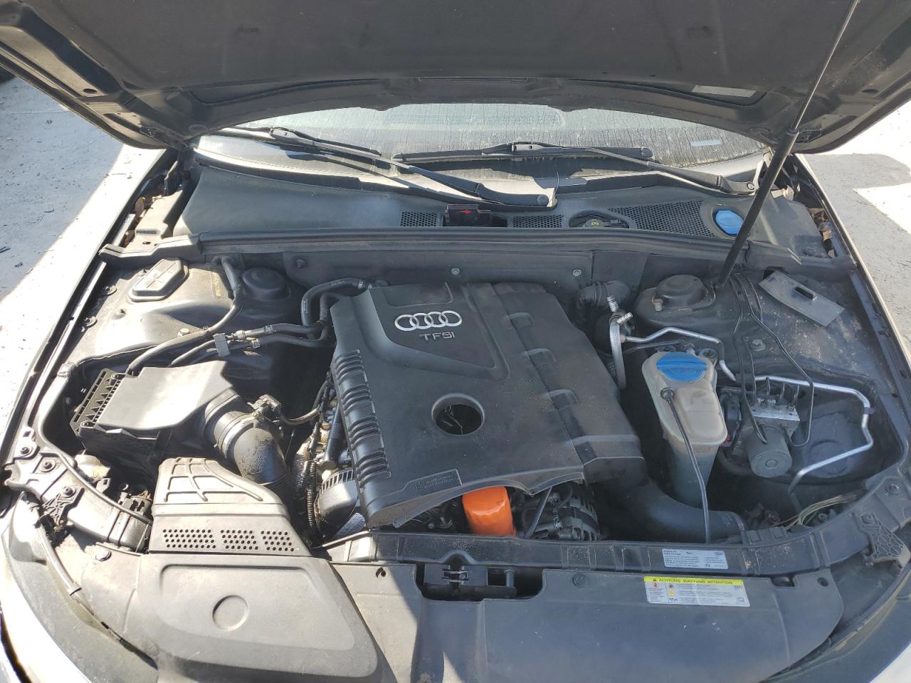 Photo 10 VIN: WAUAFAFL1GA012945 - AUDI A4 