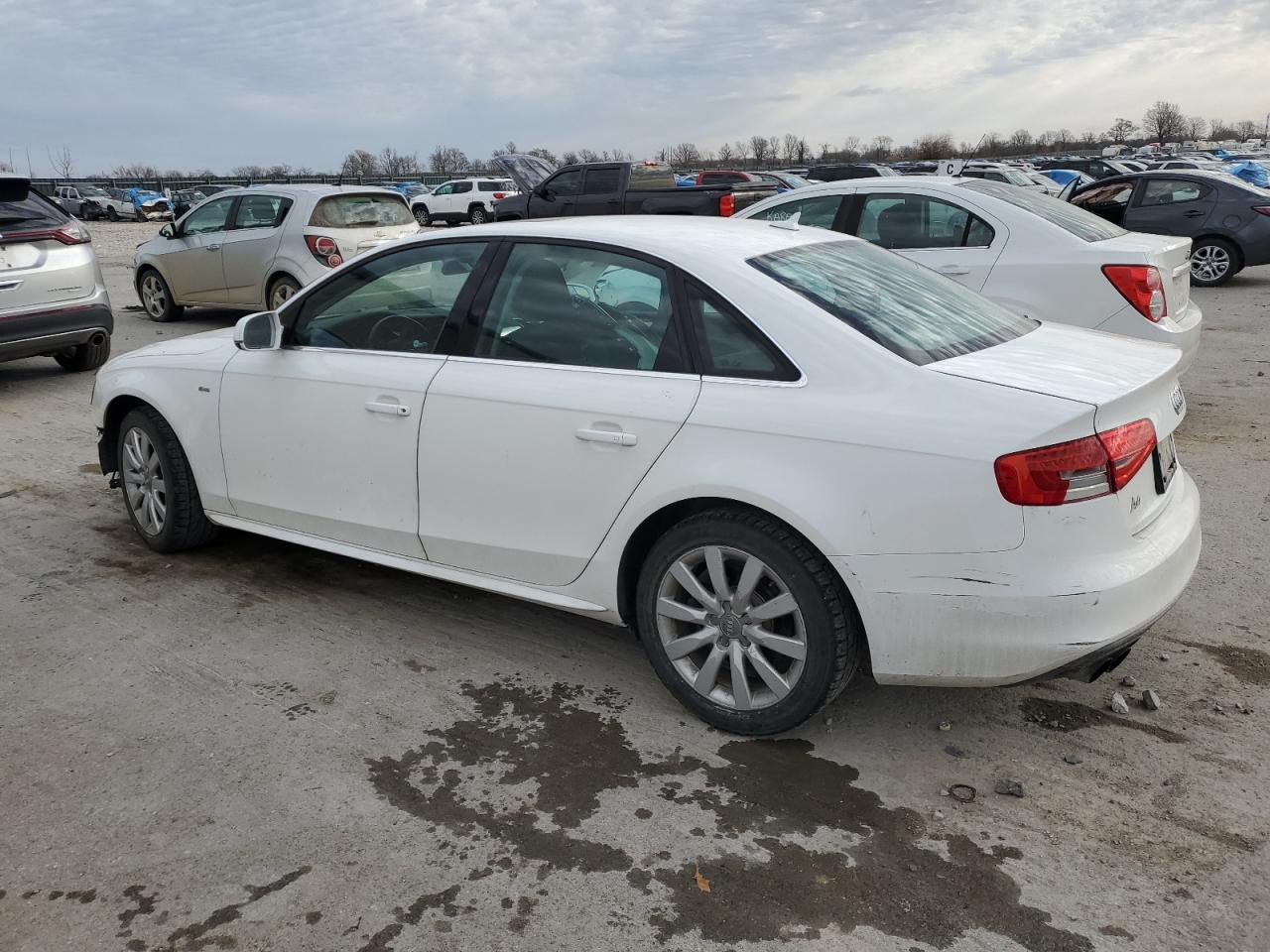 Photo 1 VIN: WAUAFAFL2FN022195 - AUDI A4 