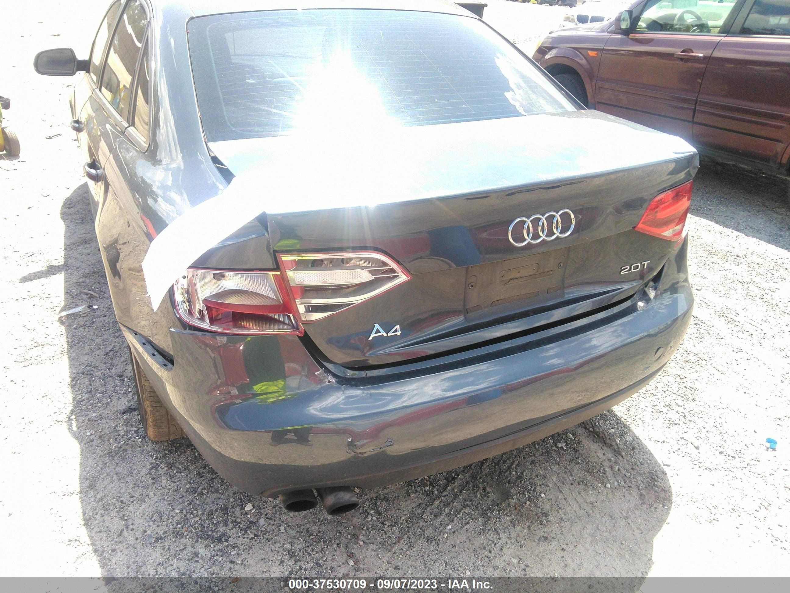 Photo 5 VIN: WAUAFAFL3AN040178 - AUDI A4 