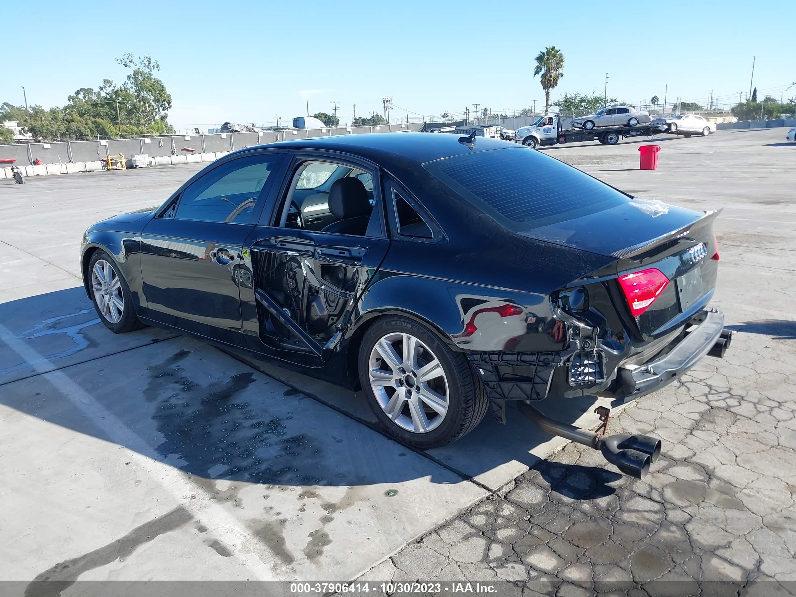 Photo 2 VIN: WAUAFAFL3BN041302 - AUDI A4 