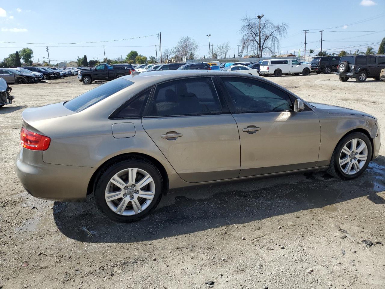 Photo 2 VIN: WAUAFAFL5AN036617 - AUDI A4 