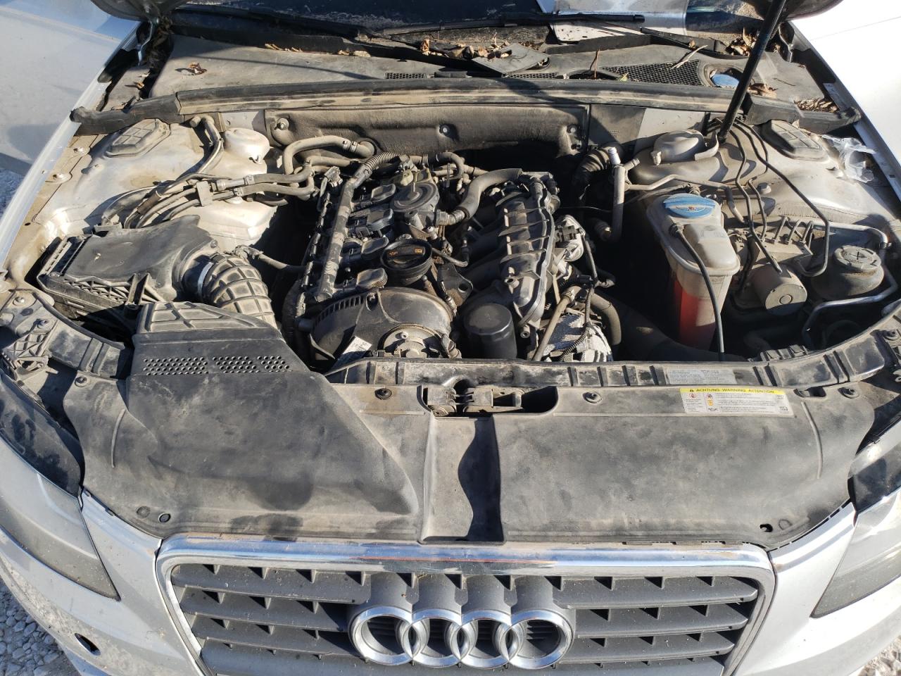 Photo 10 VIN: WAUAFAFL5BN046047 - AUDI A4 