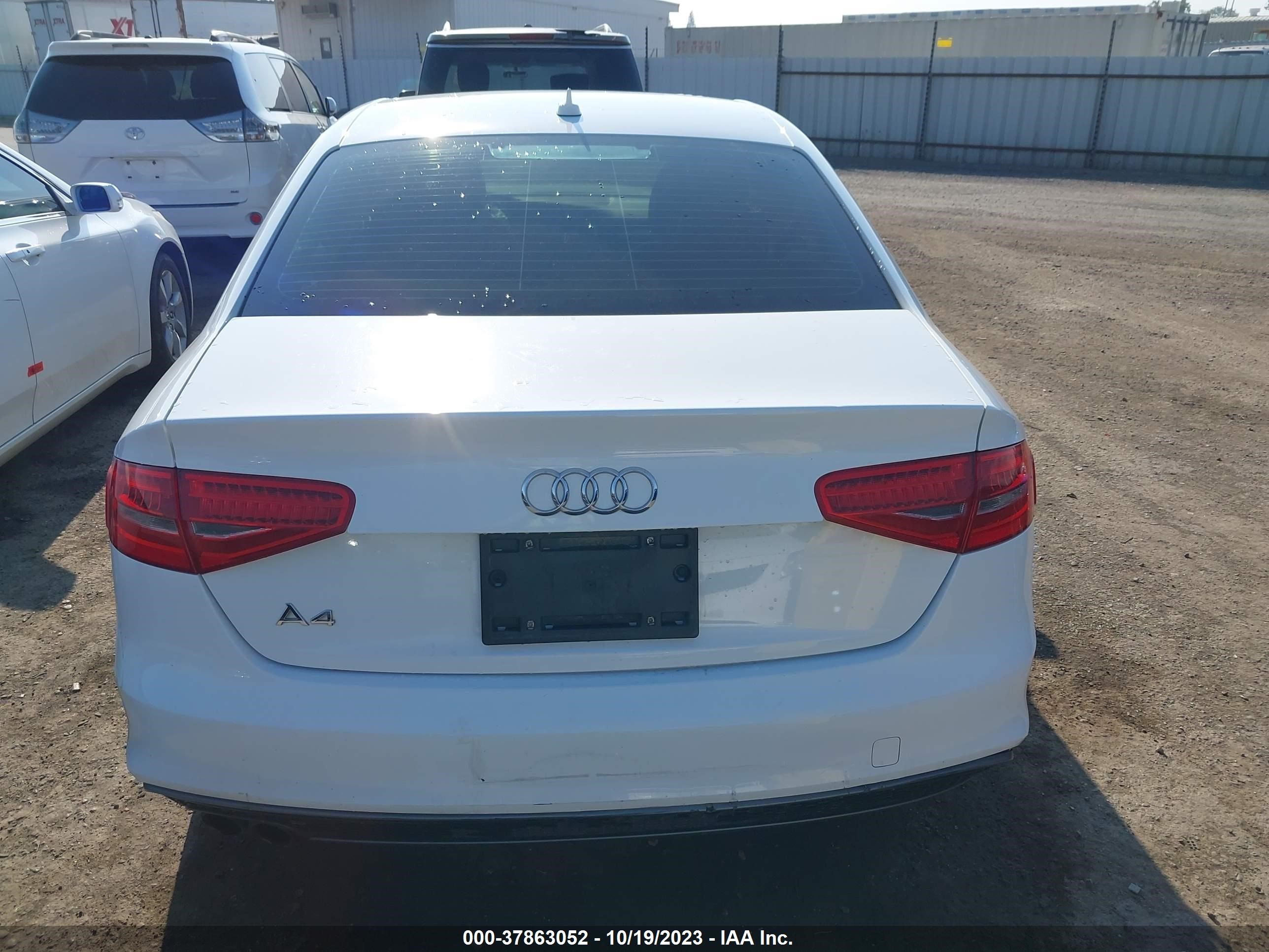 Photo 15 VIN: WAUAFAFL5EN018821 - AUDI A4 