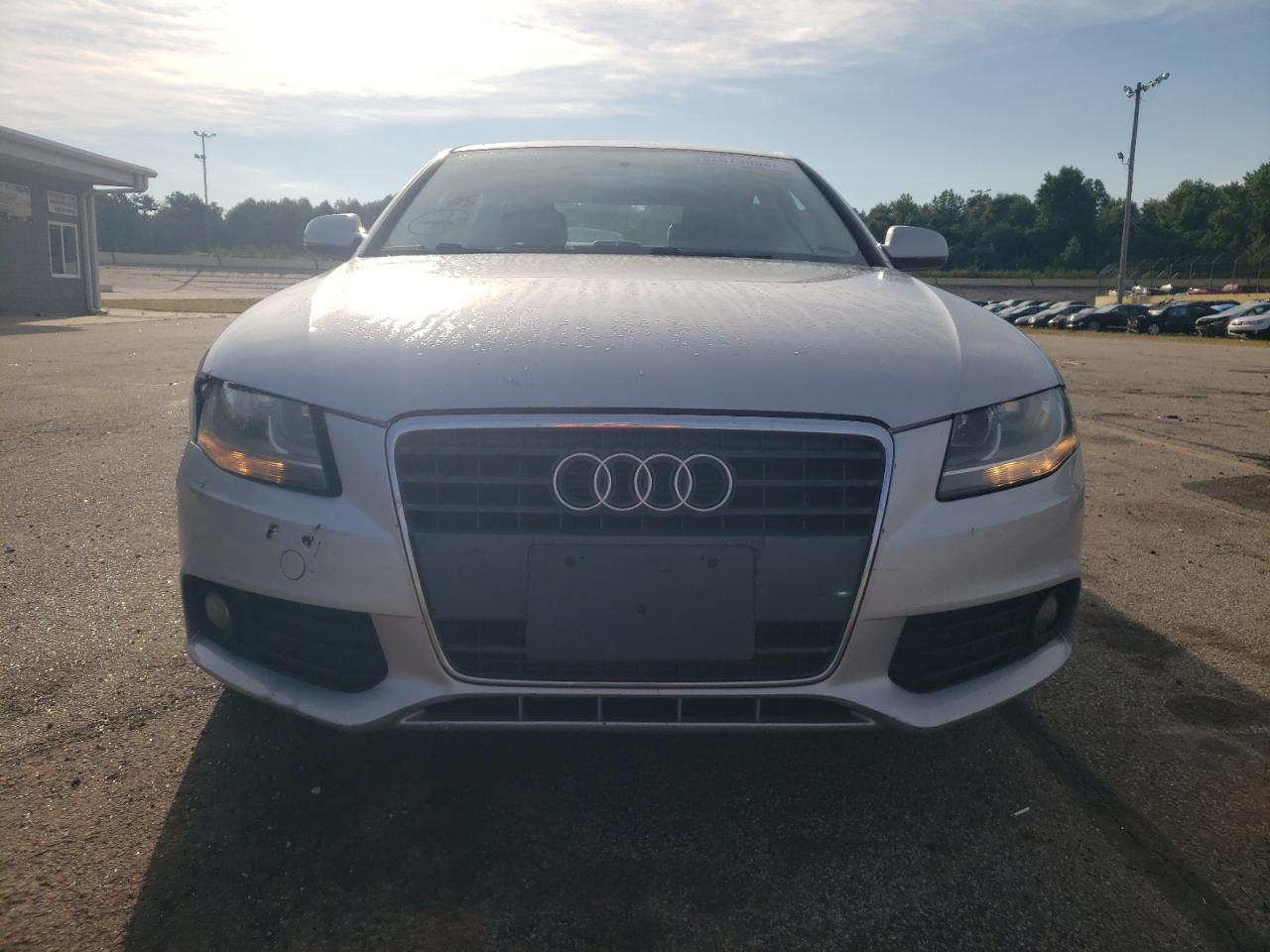 Photo 4 VIN: WAUAFAFL6BN055341 - AUDI A4 