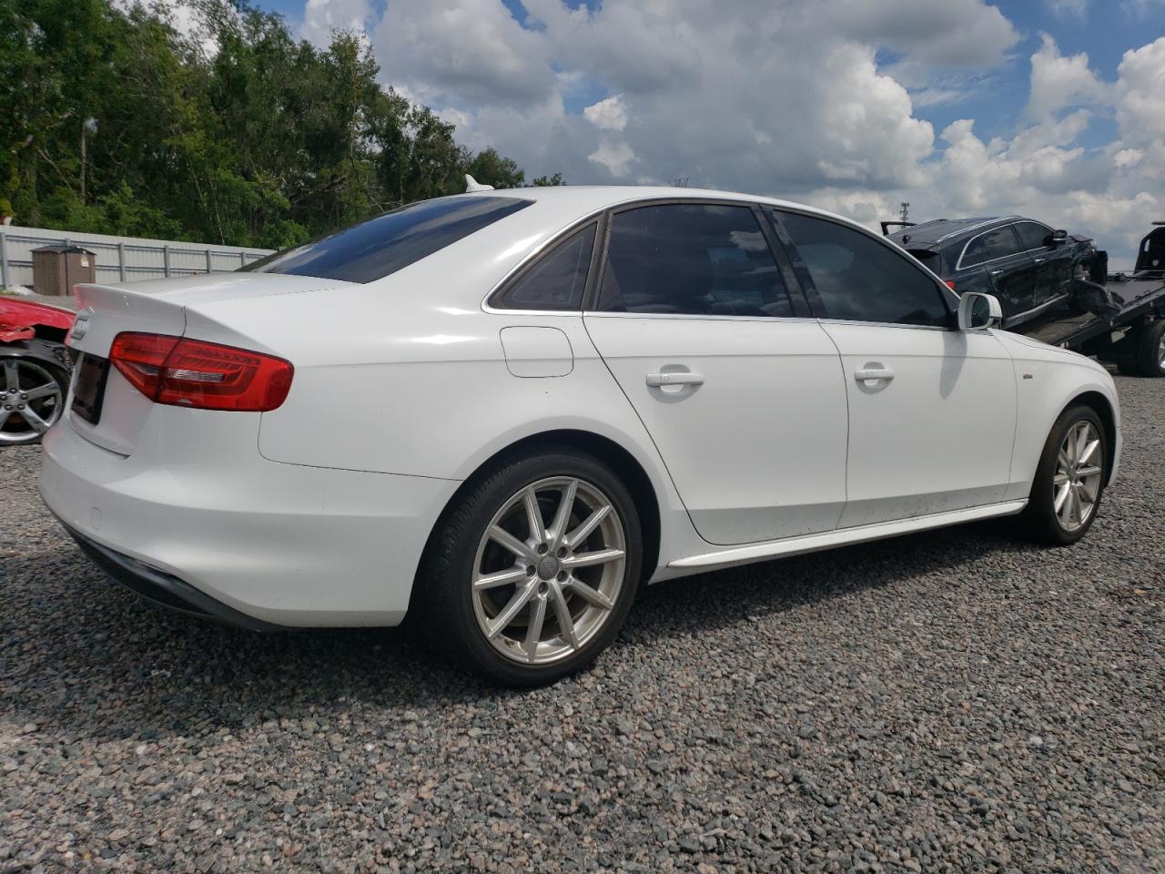 Photo 2 VIN: WAUAFAFL7GN002803 - AUDI A4 