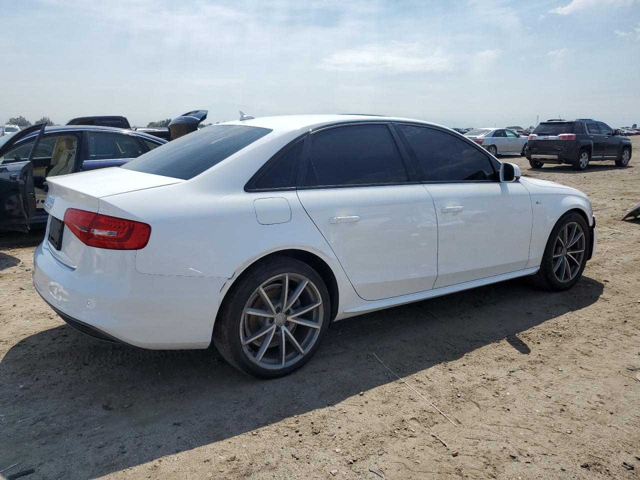 Photo 2 VIN: WAUAFAFL7GN017608 - AUDI A4 